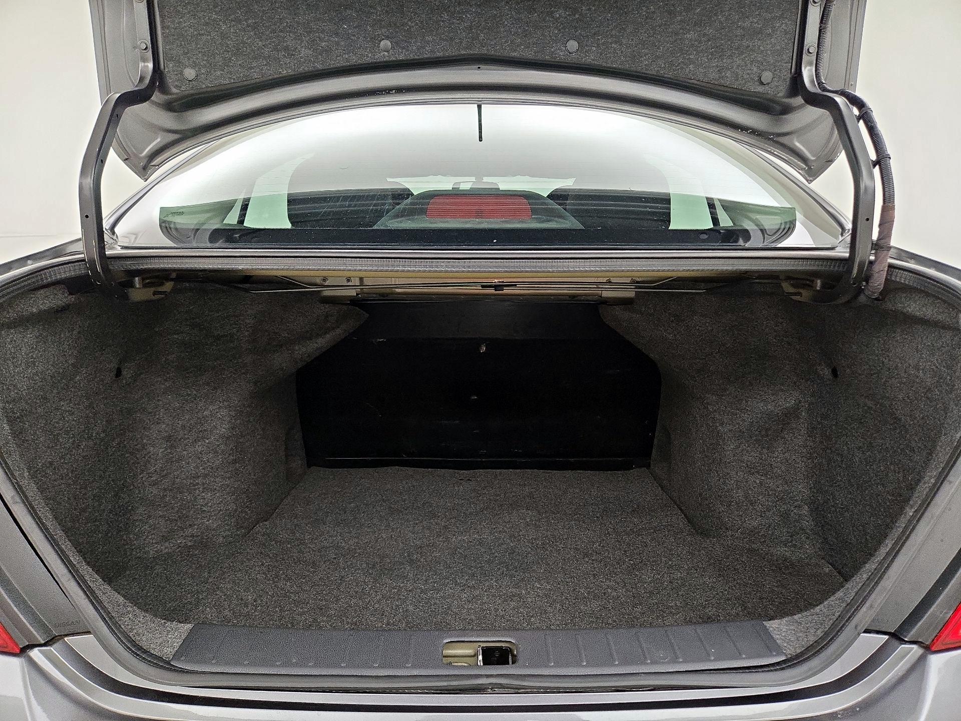 Thumbnail: 2016 Nissan Versa - 18