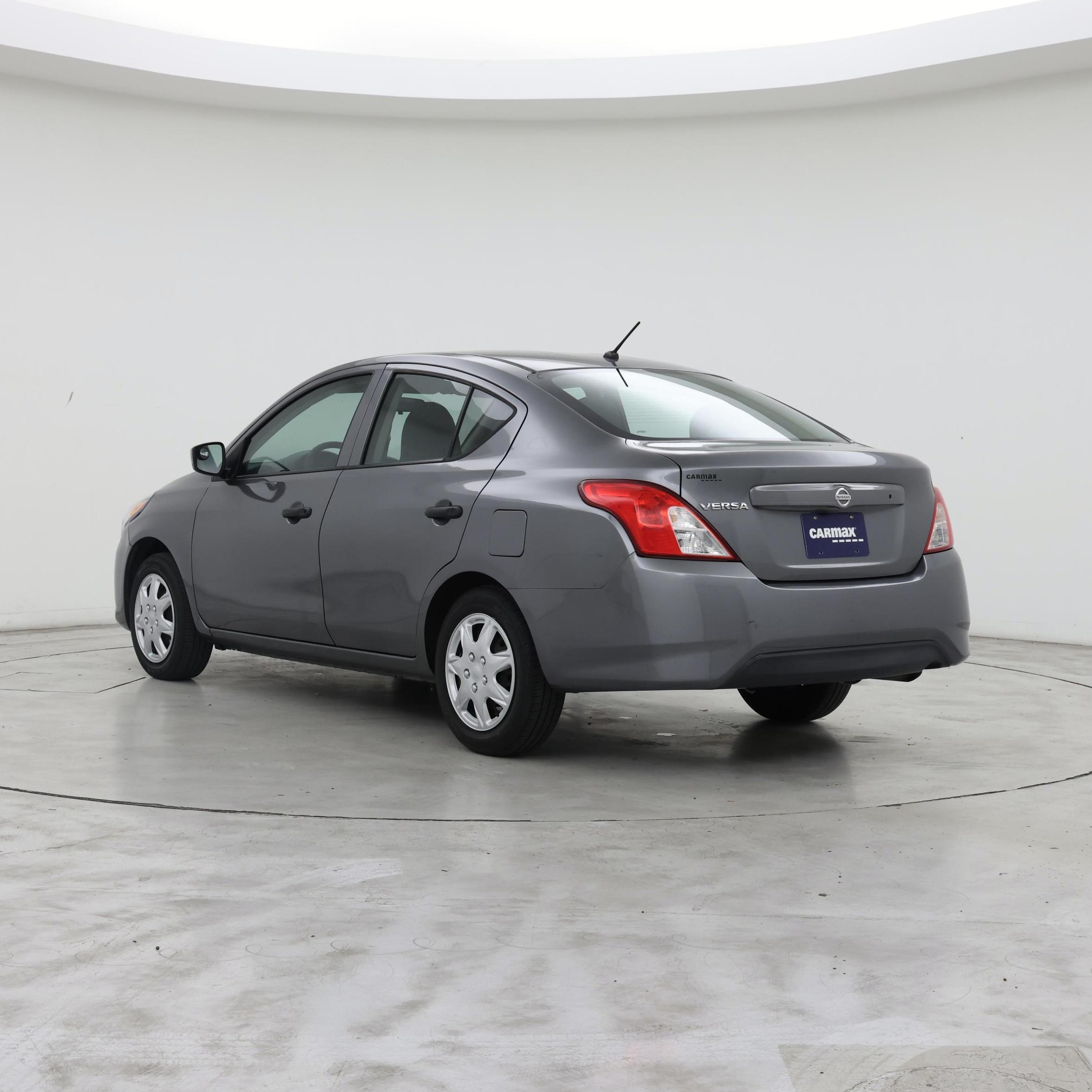 Thumbnail: 2016 Nissan Versa - 2