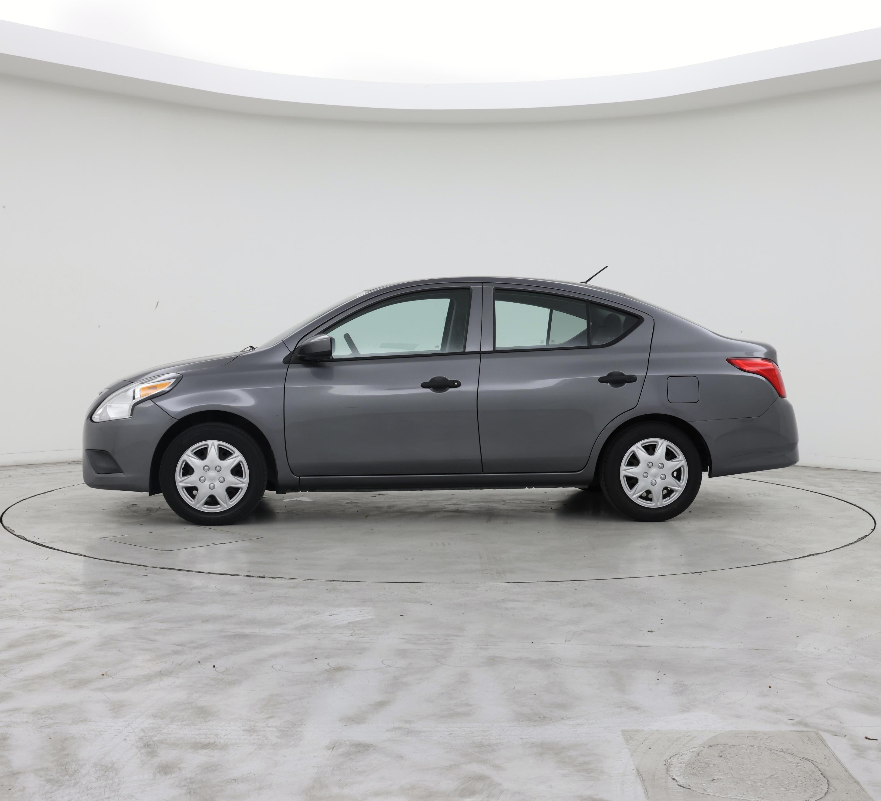 Thumbnail: 2016 Nissan Versa - 3