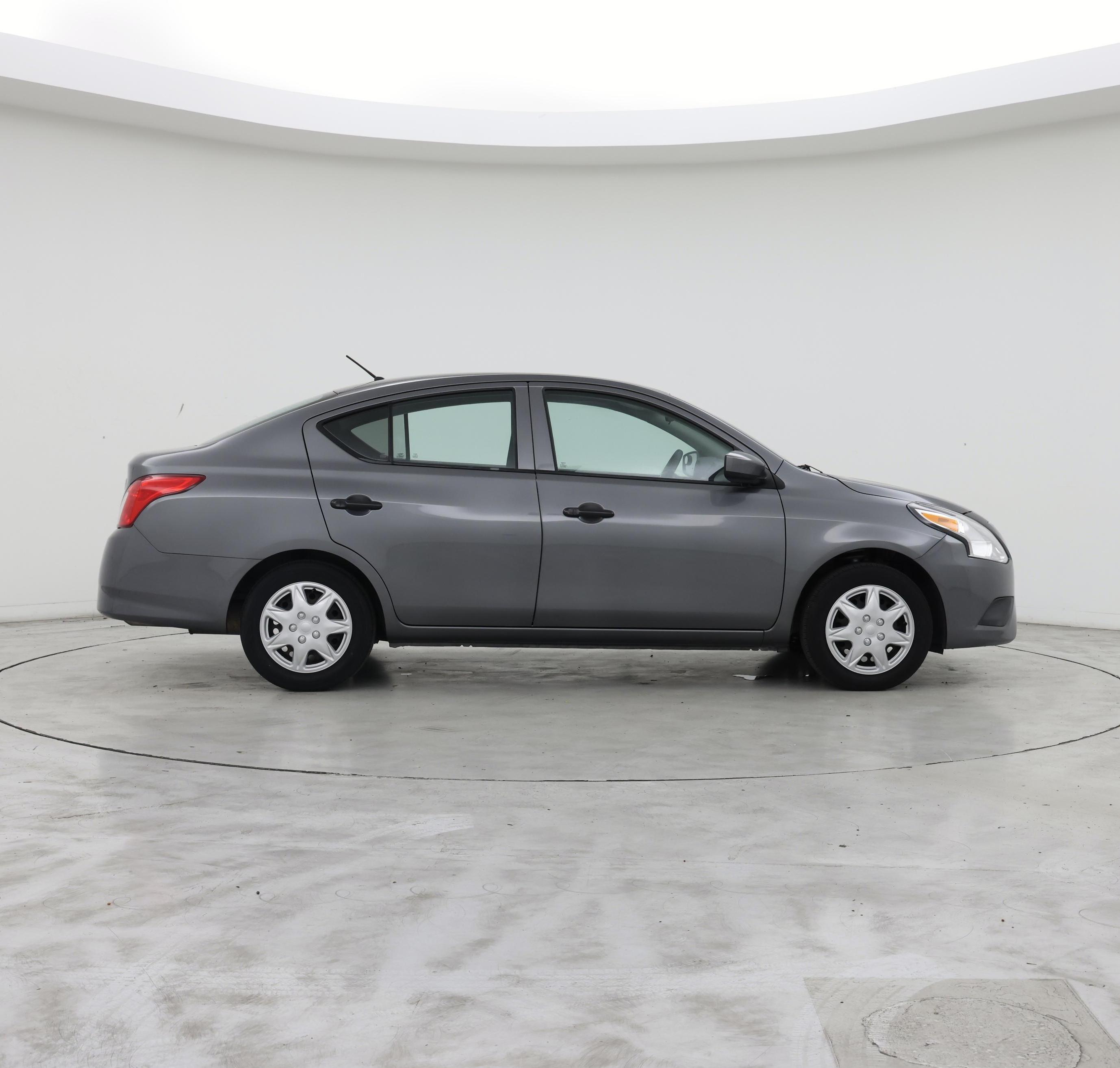 Thumbnail: 2016 Nissan Versa - 7