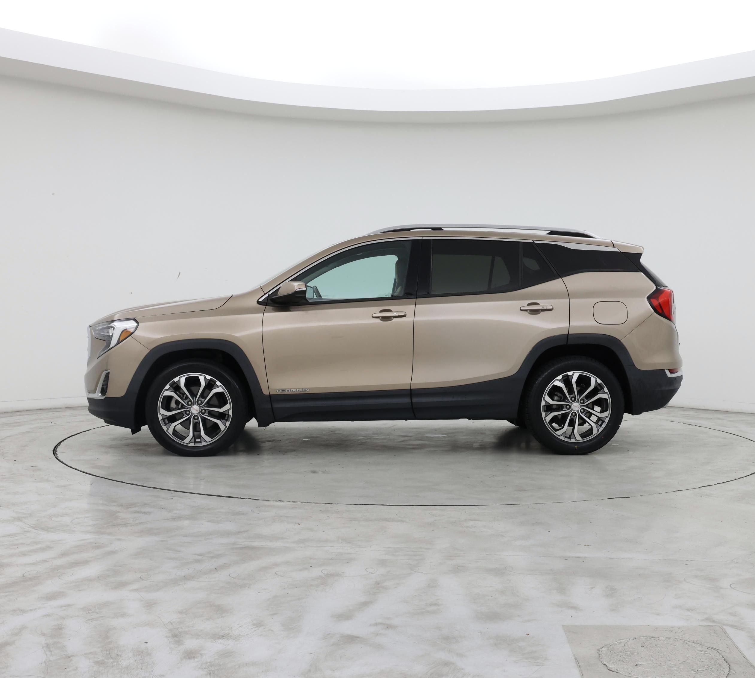 Thumbnail: 2018 GMC Terrain - 3