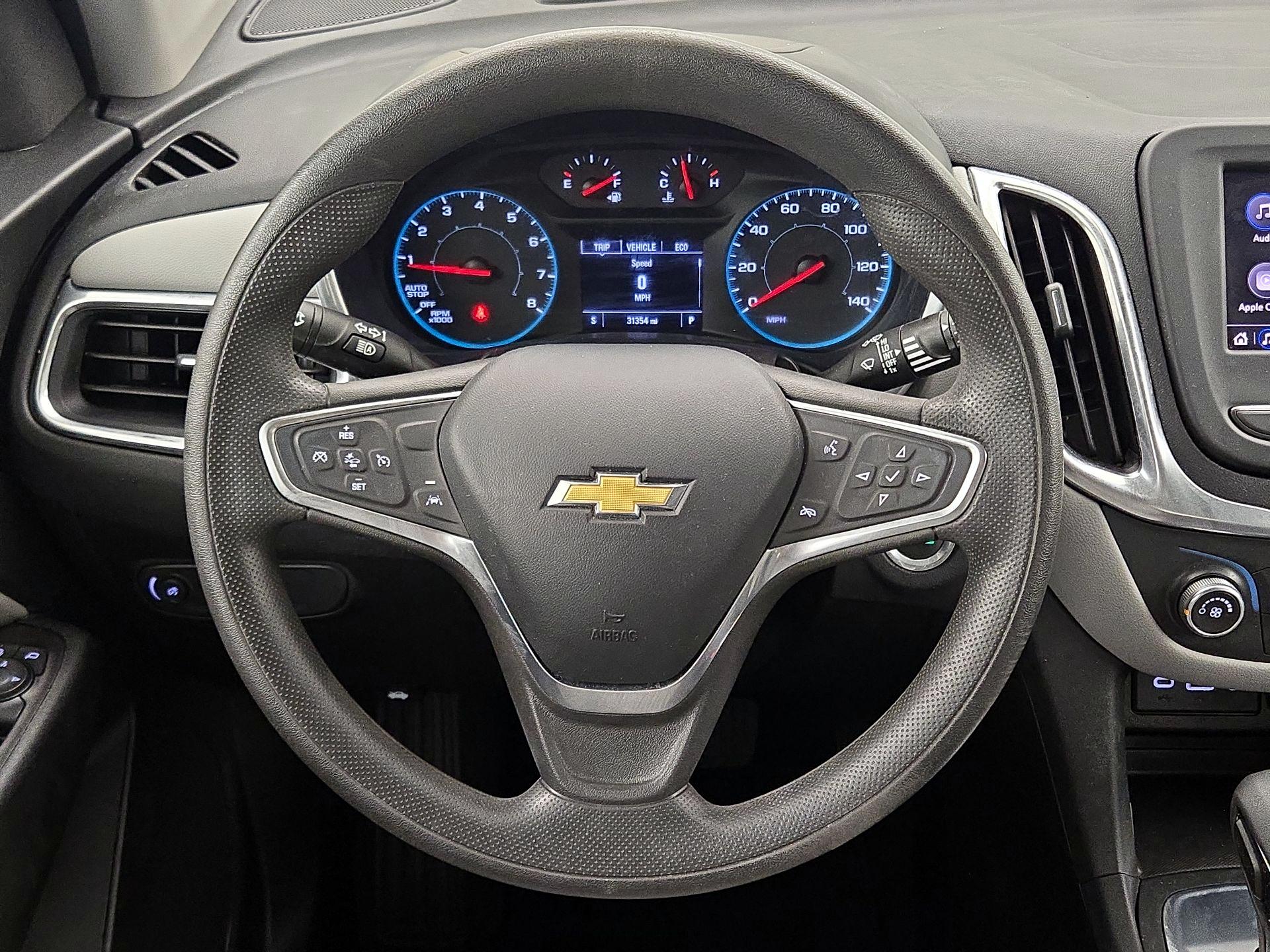 Thumbnail: 2022 Chevrolet Equinox - 10