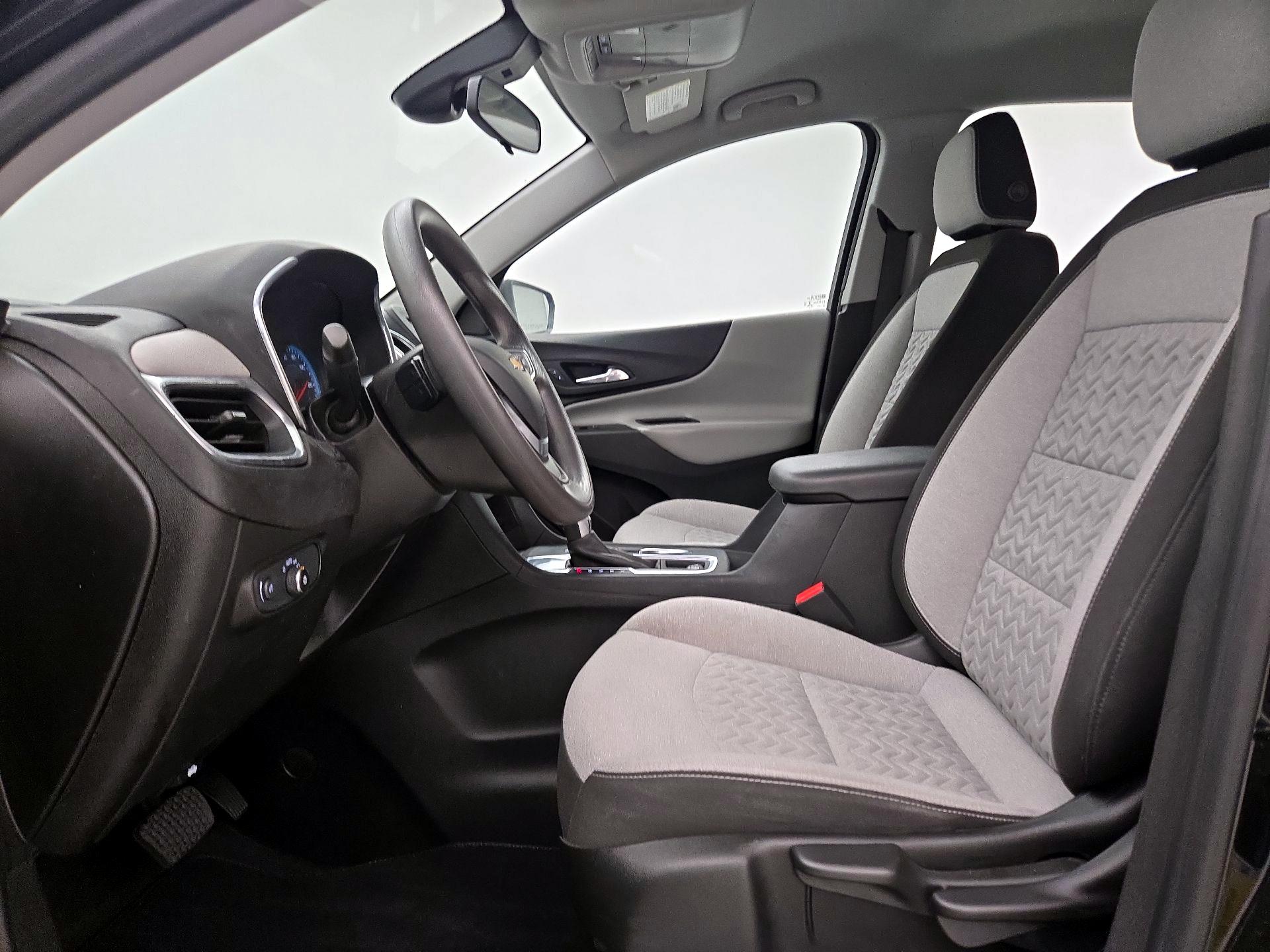Thumbnail: 2022 Chevrolet Equinox - 11