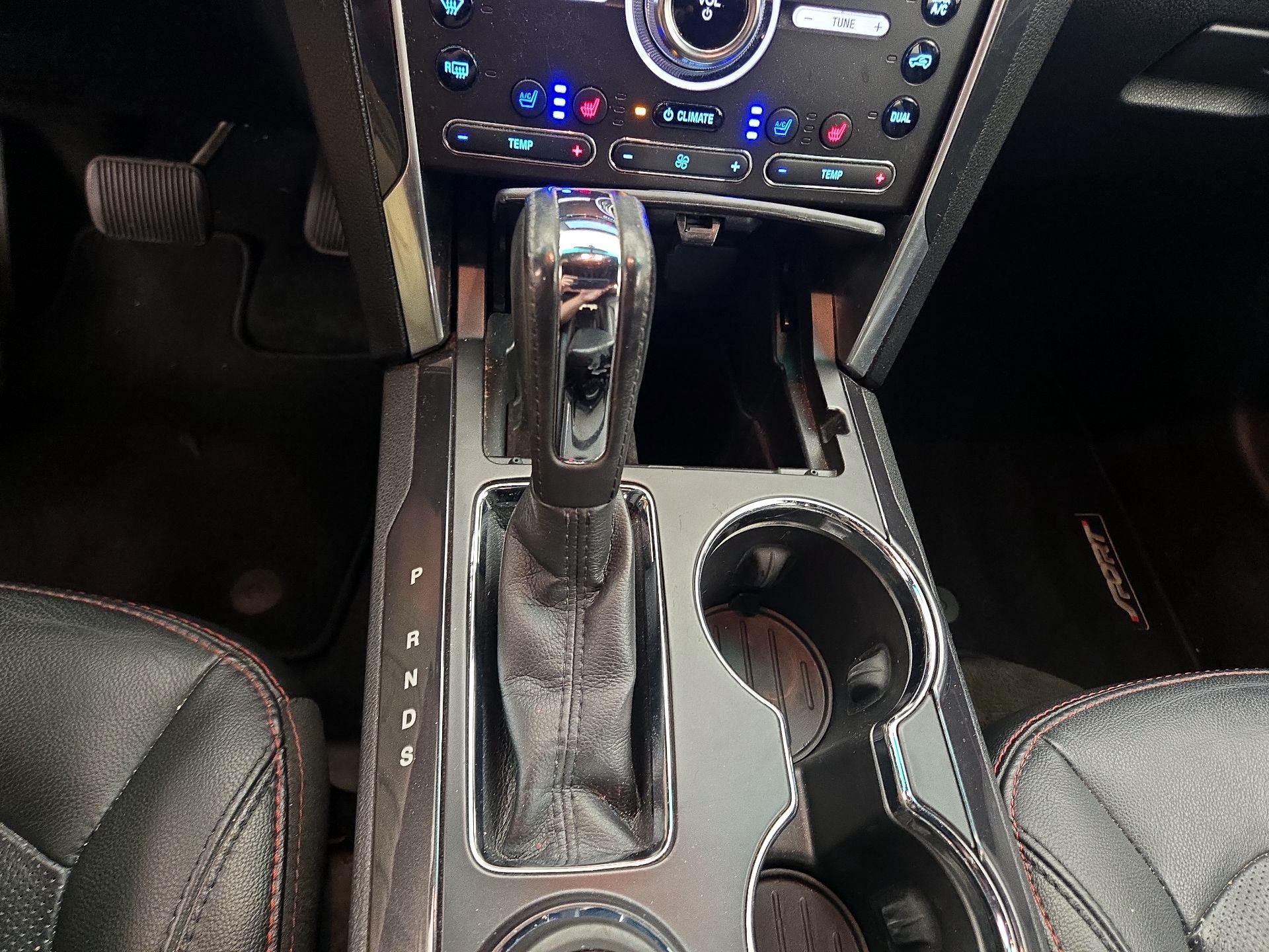 Thumbnail: 2017 Ford Explorer - 18