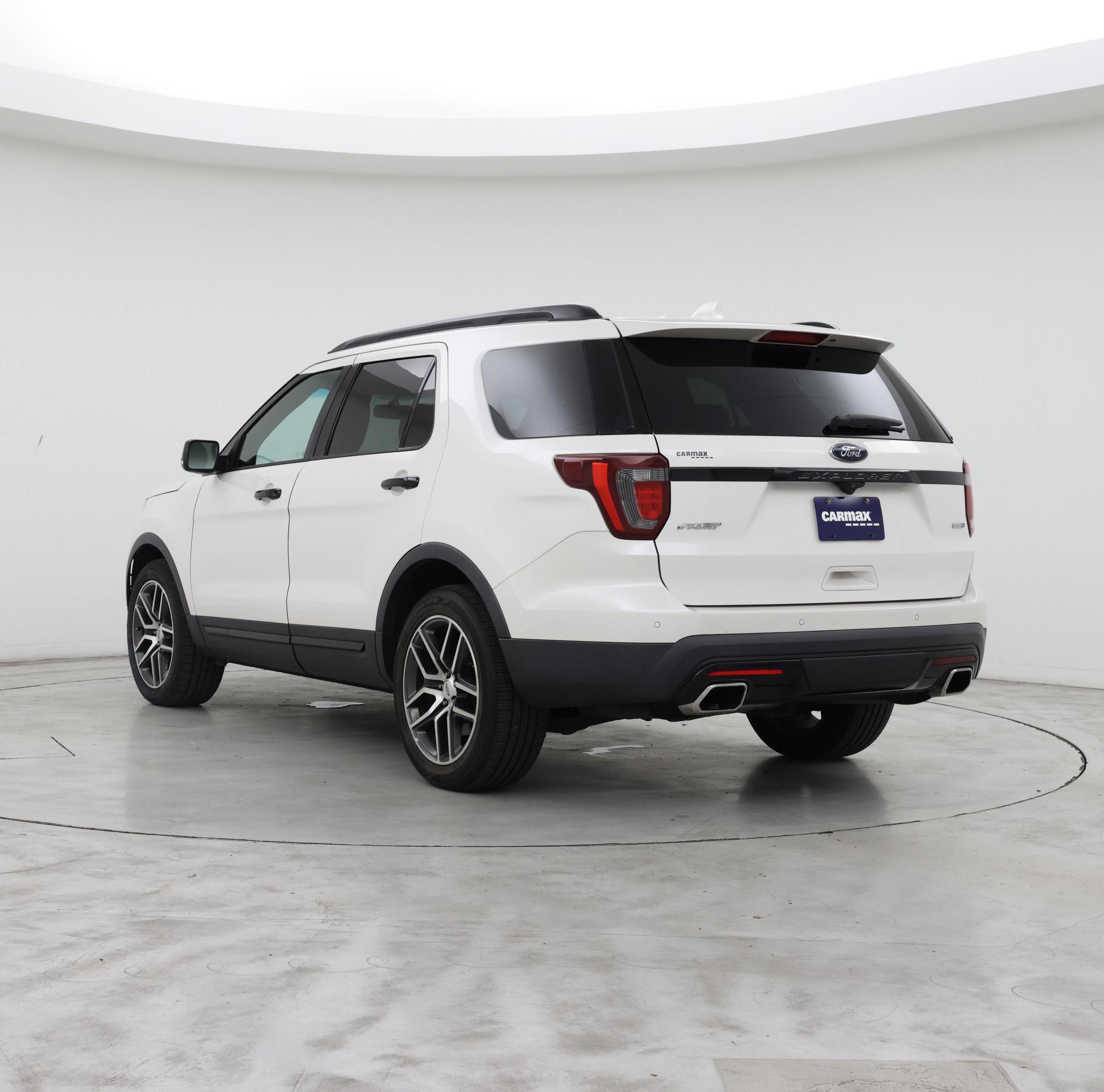 Thumbnail: 2017 Ford Explorer - 2