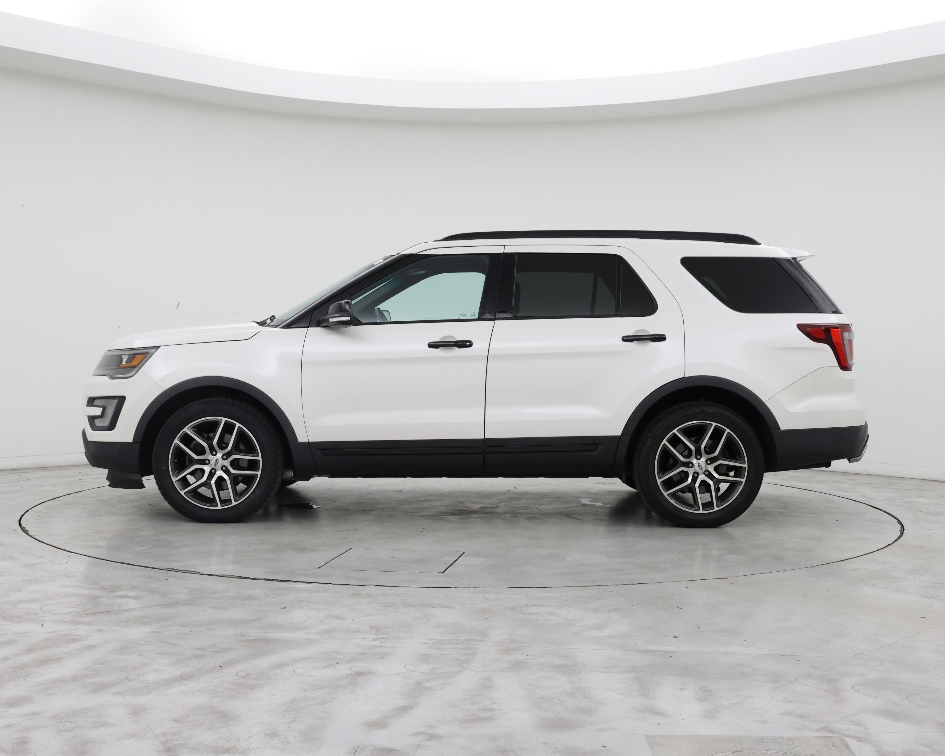 Thumbnail: 2017 Ford Explorer - 3