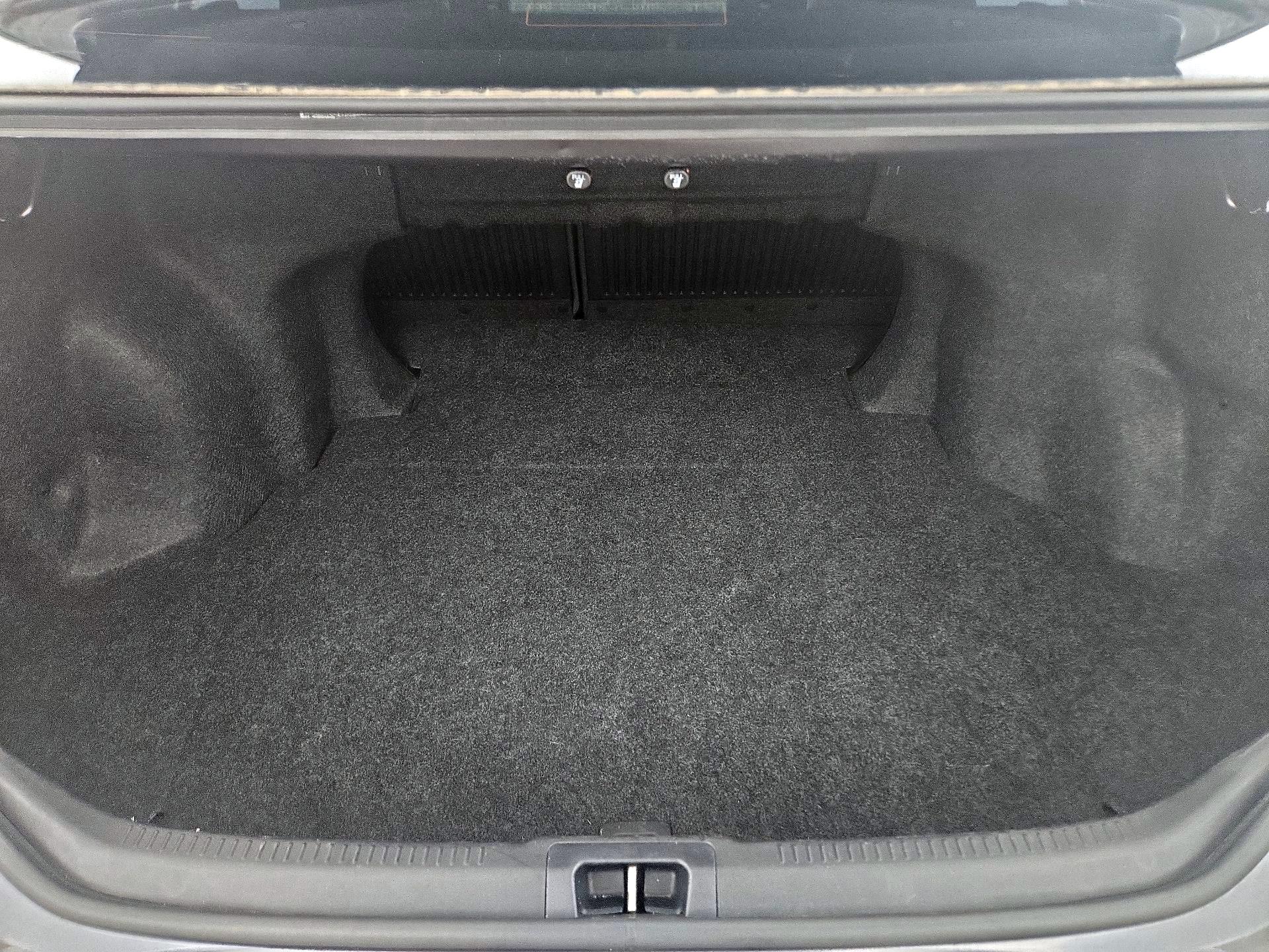 Thumbnail: 2014 Toyota Camry - 20