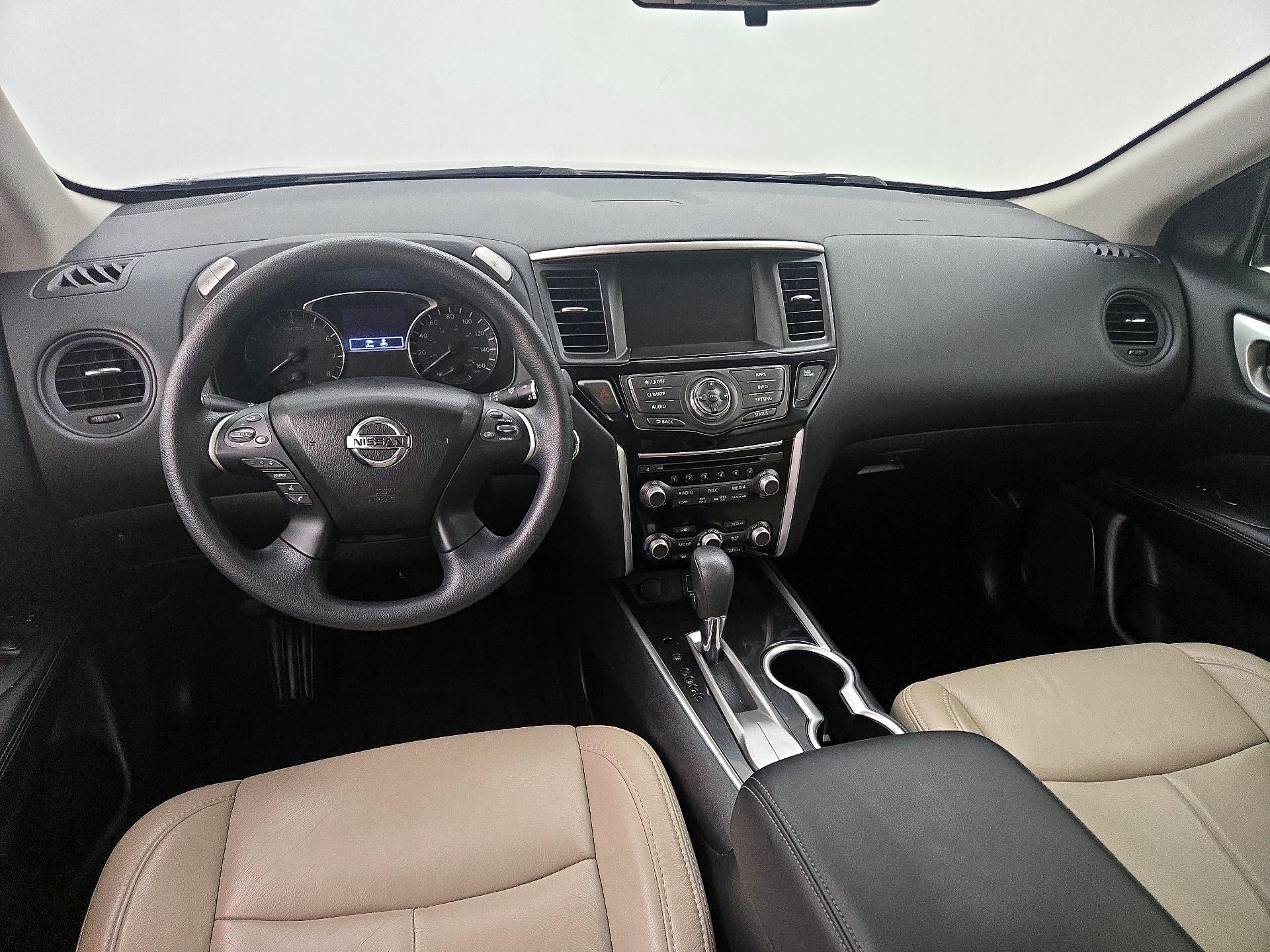 Thumbnail: 2019 Nissan Pathfinder - 9