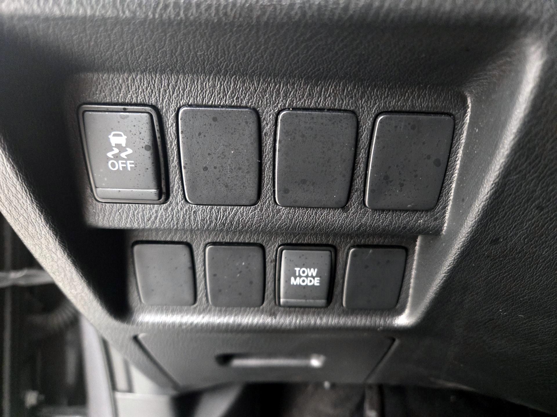 Thumbnail: 2019 Nissan Pathfinder - 13