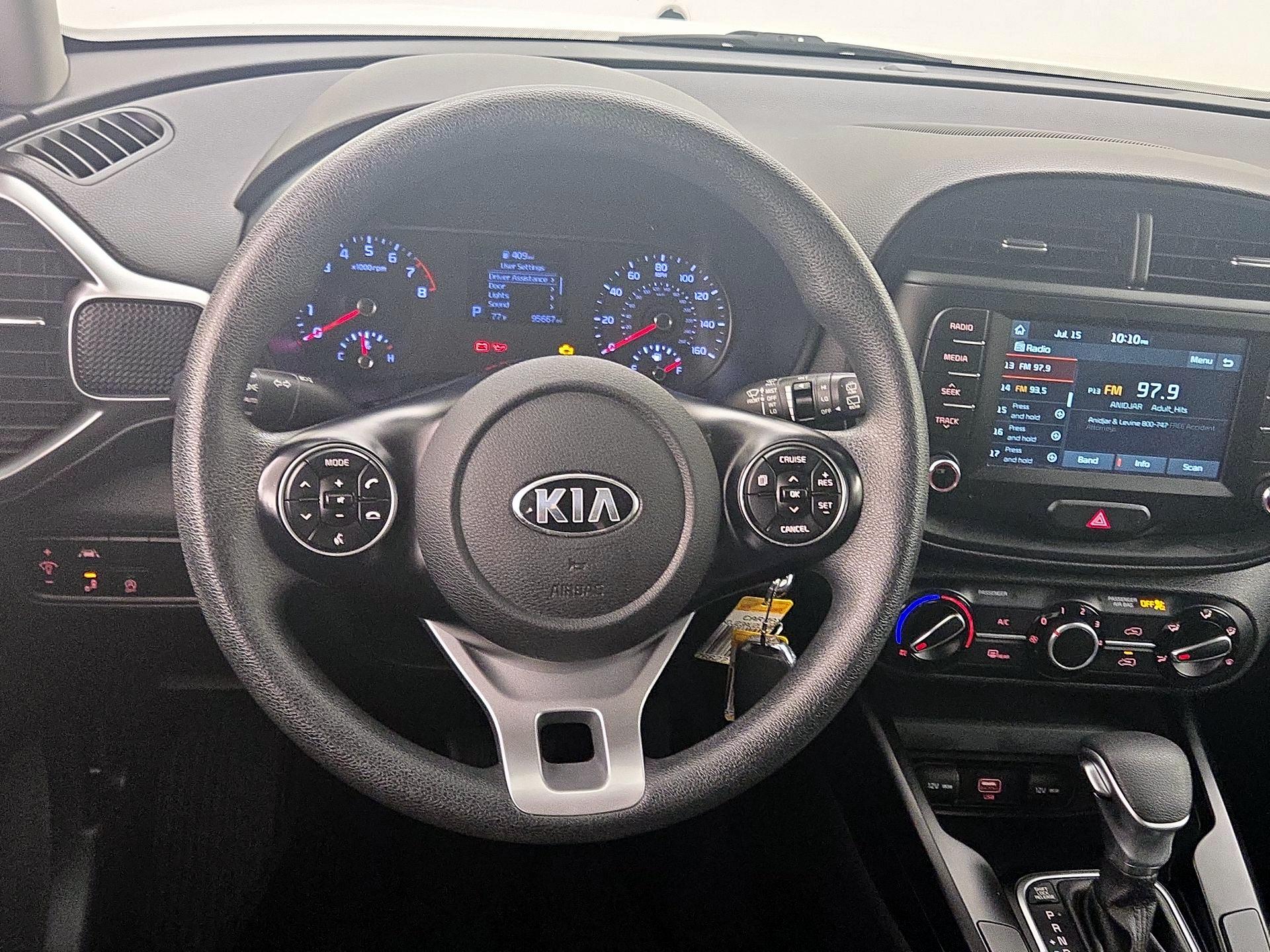Thumbnail: 2020 Kia Soul - 10