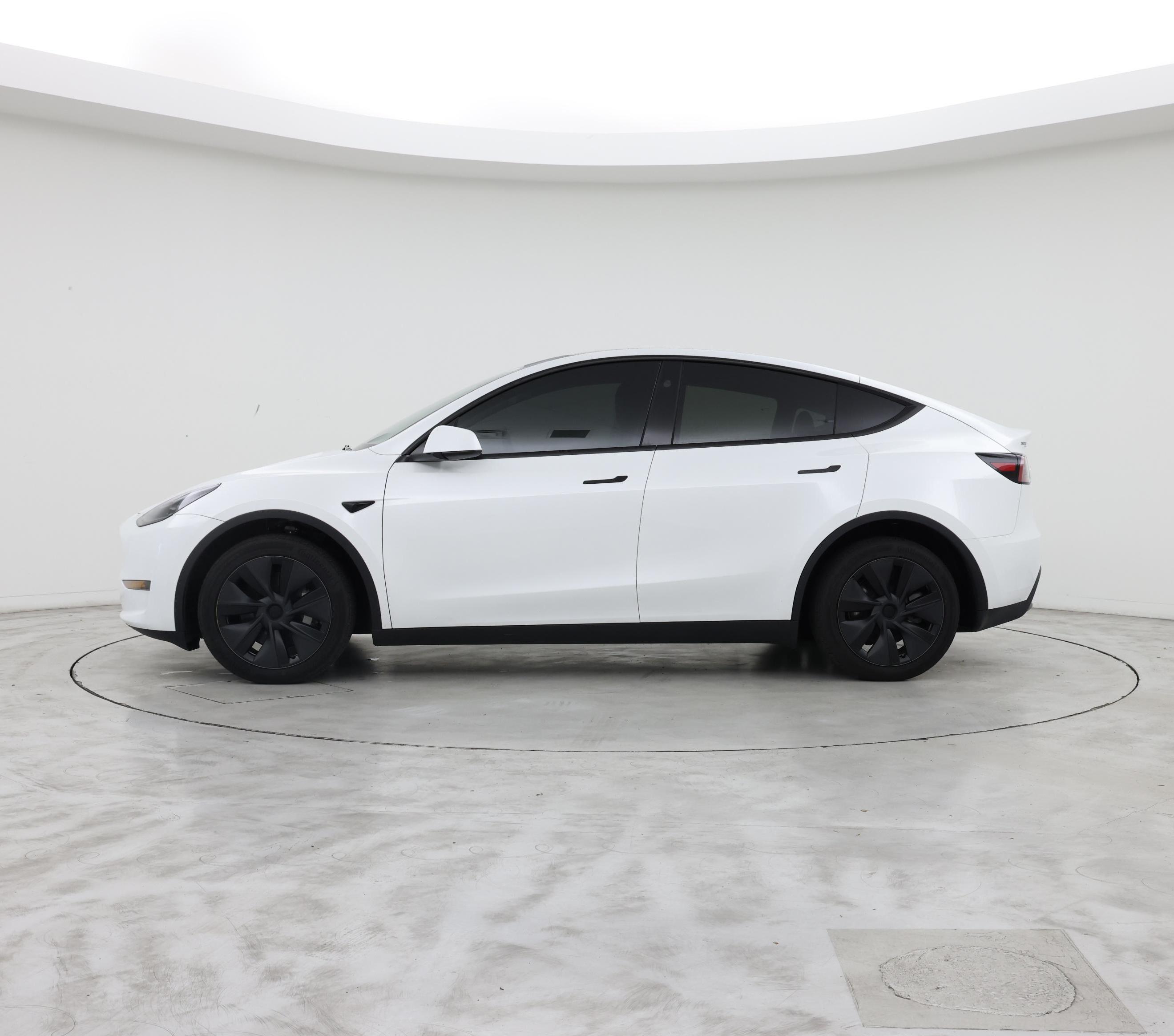 Thumbnail: 2025 Tesla Model Y - 3