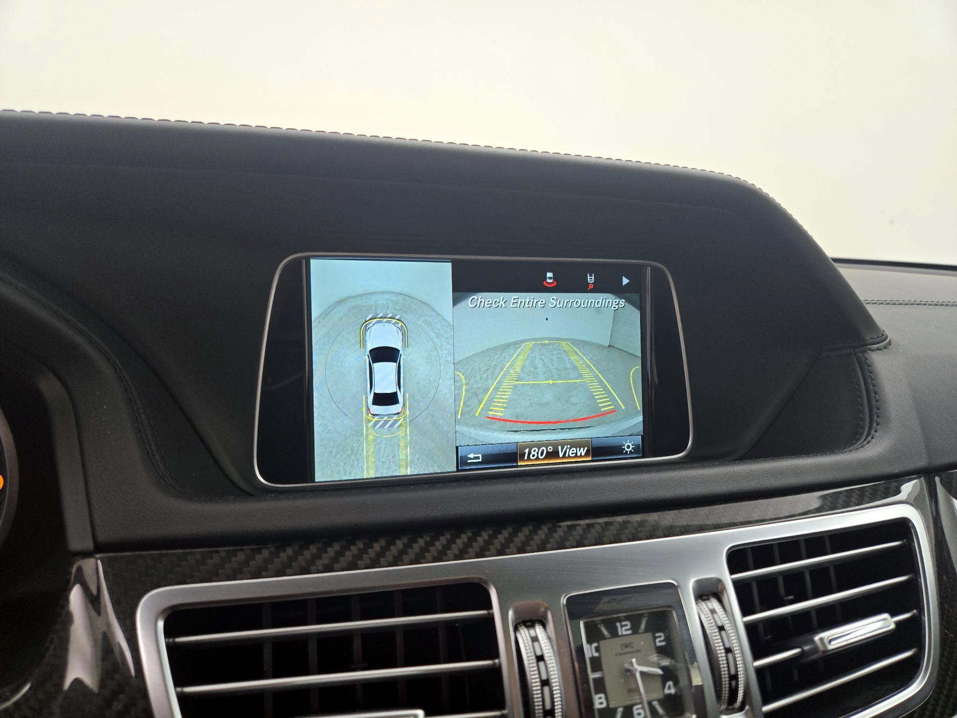 Thumbnail: 2016 Mercedes-Benz E-Class - 15