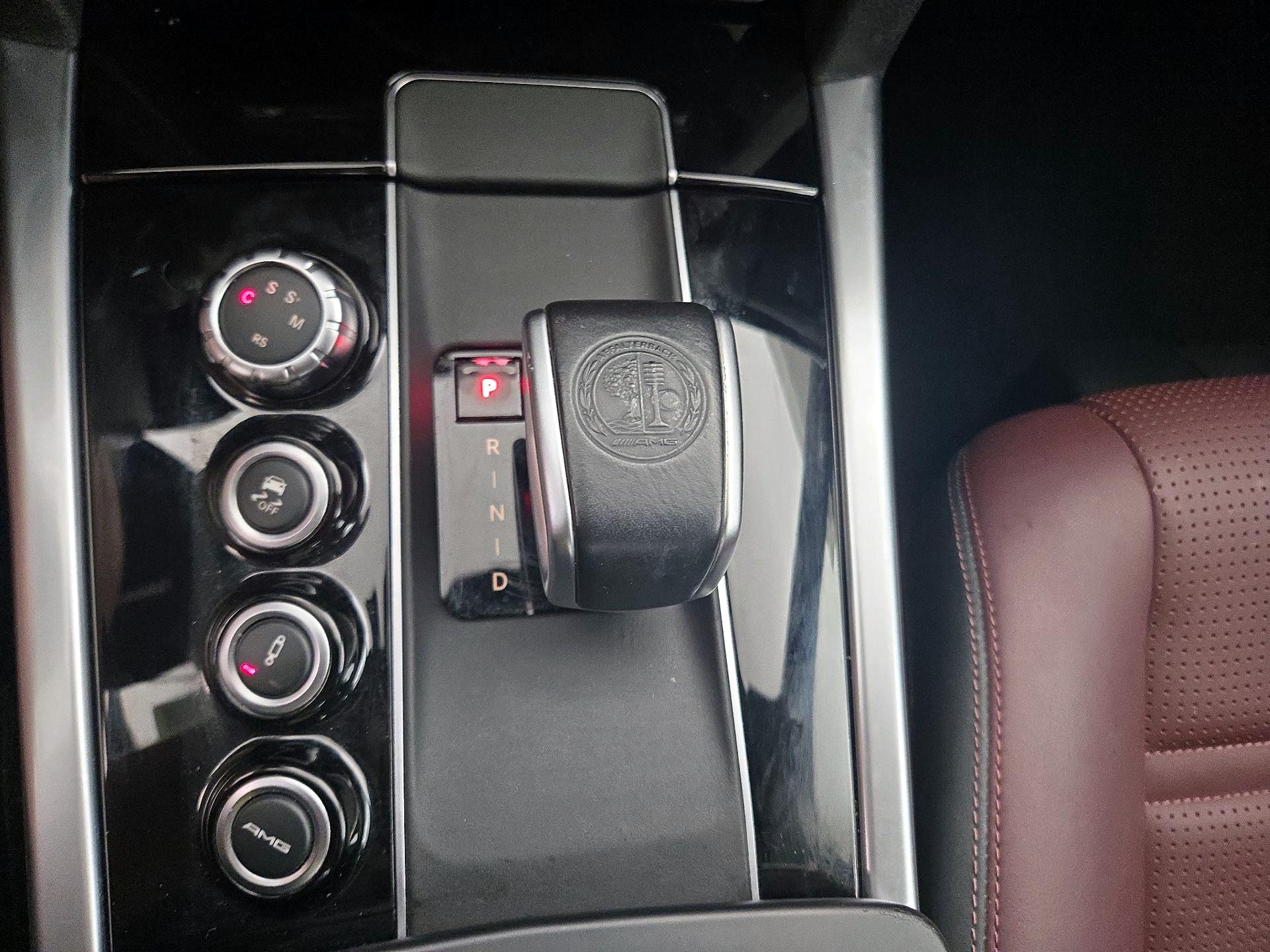 Thumbnail: 2016 Mercedes-Benz E-Class - 18