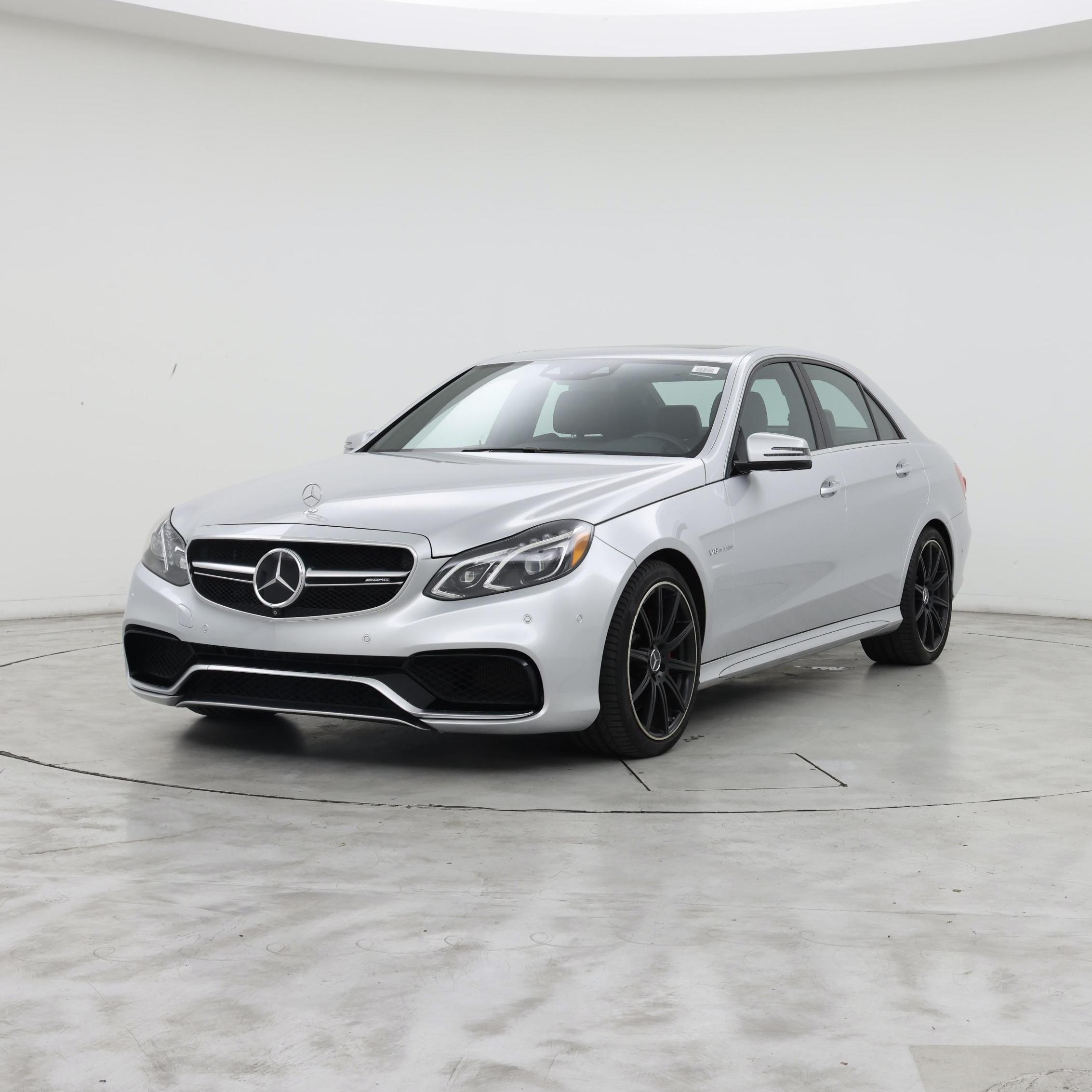 Thumbnail: 2016 Mercedes-Benz E-Class - 4