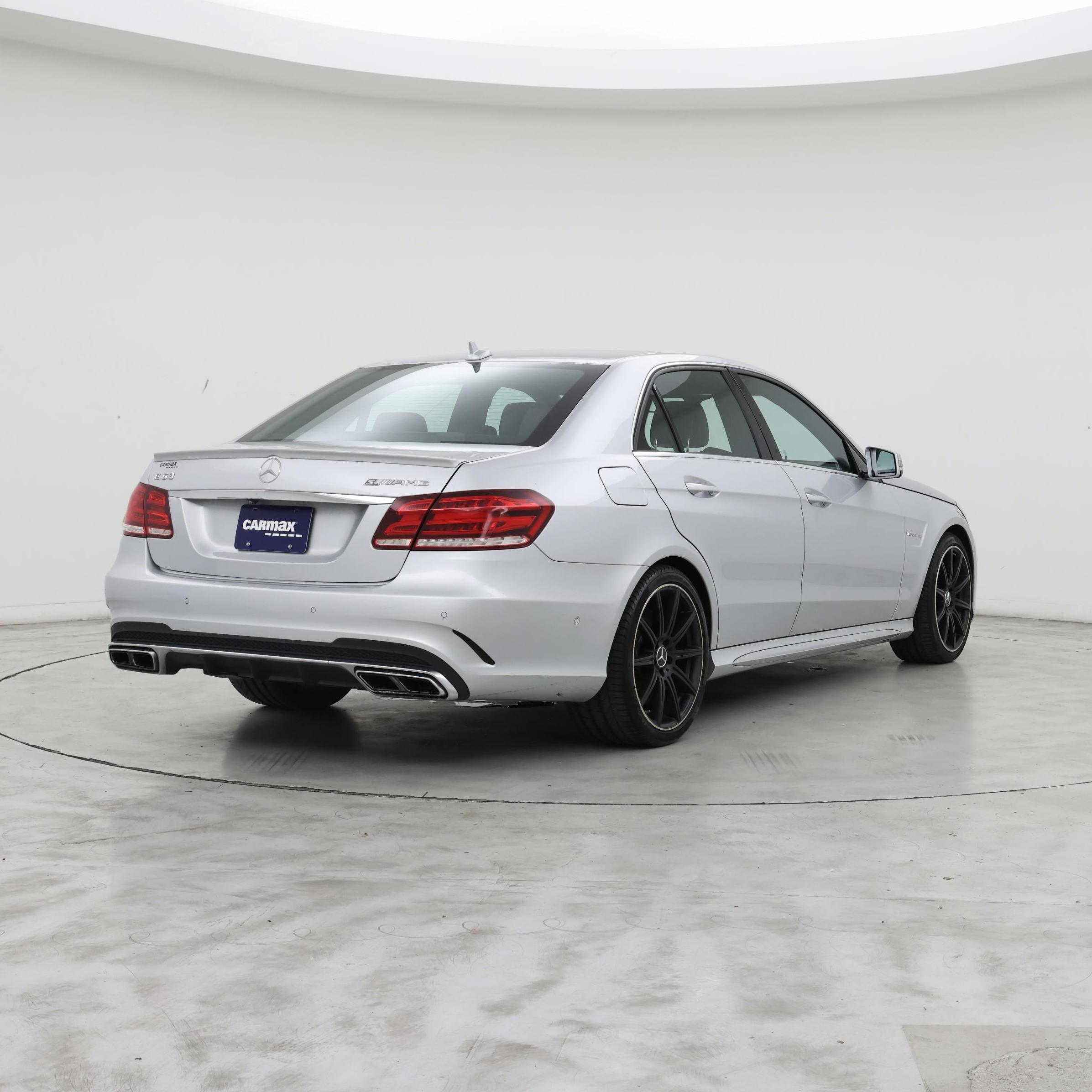 Thumbnail: 2016 Mercedes-Benz E-Class - 8