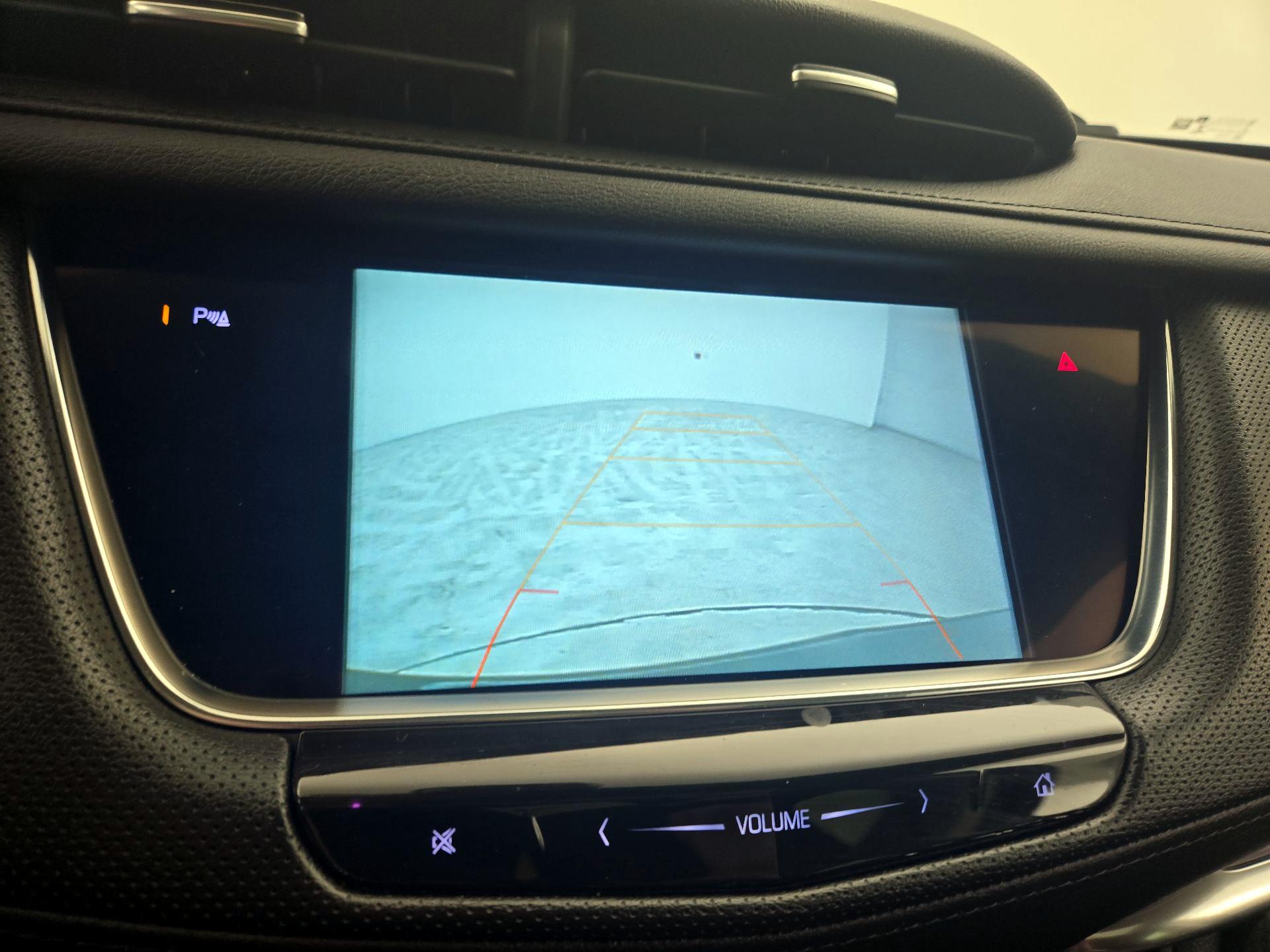 Thumbnail: 2019 Cadillac XT5 - 14