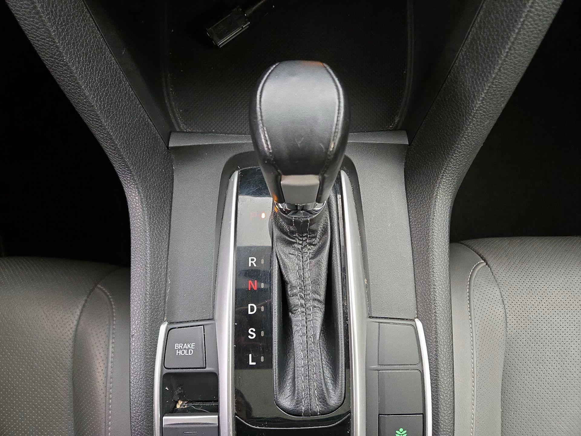 Thumbnail: 2019 Honda Civic - 17