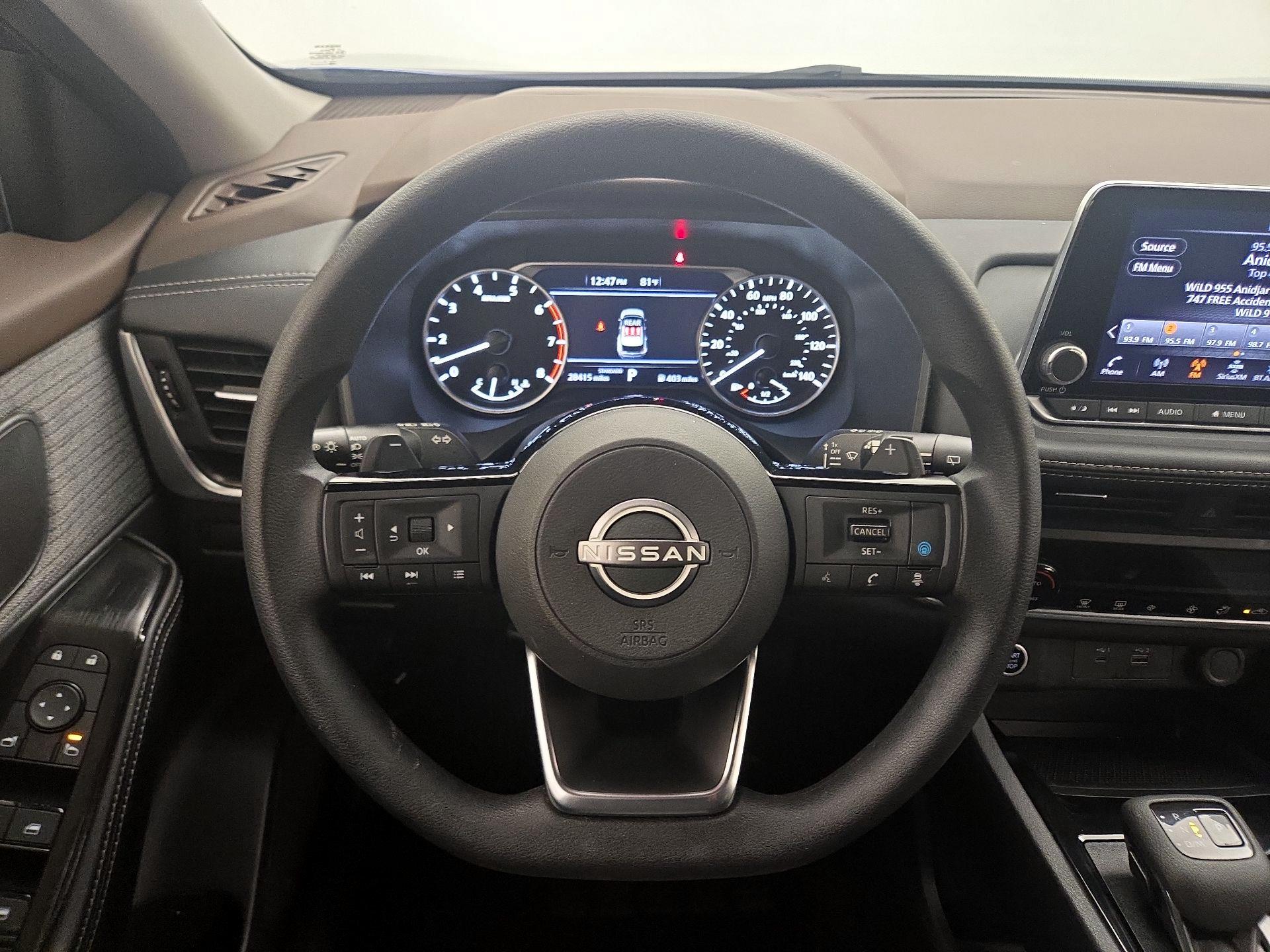 Thumbnail: 2023 Nissan Rogue - 10