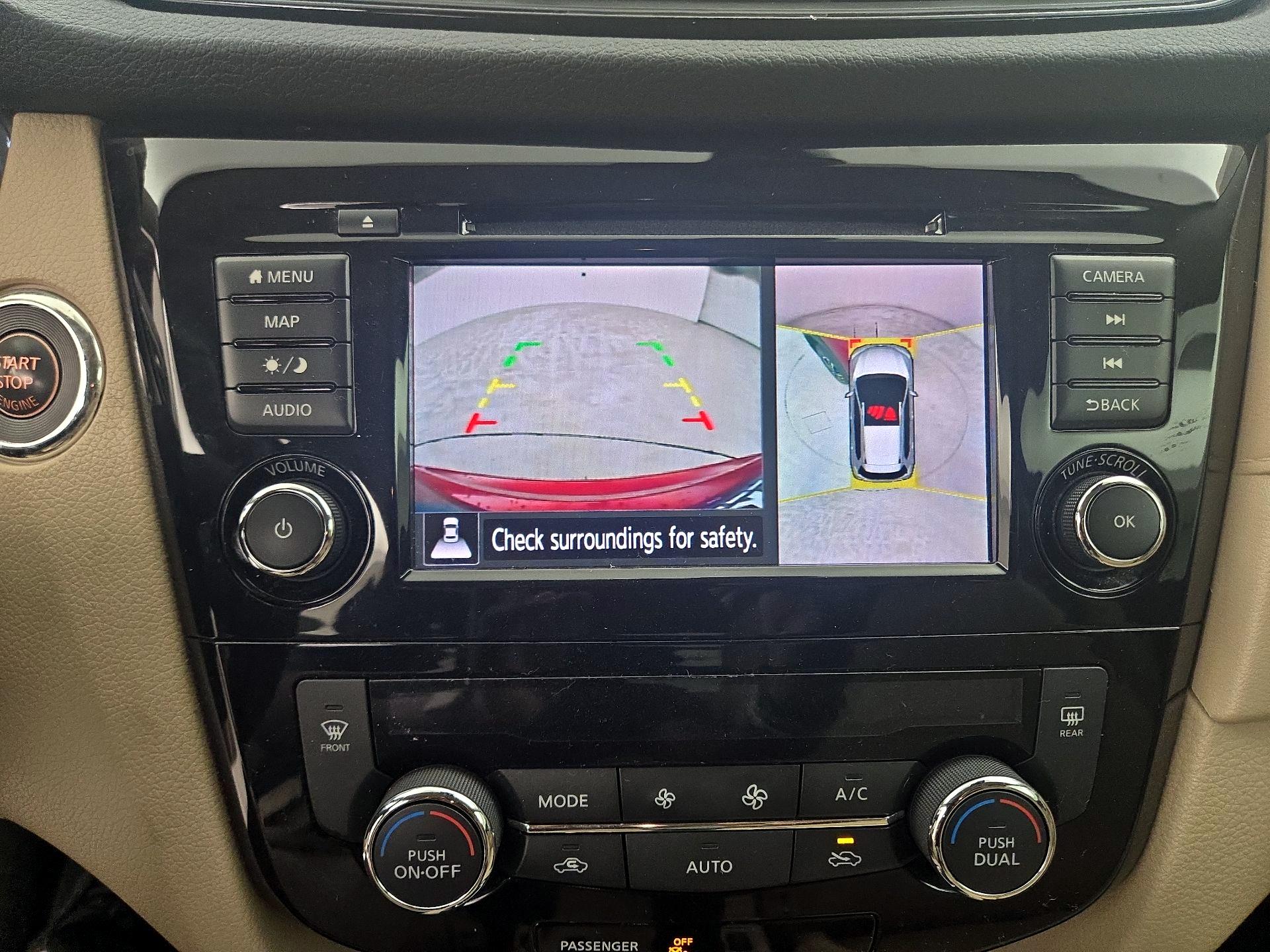Thumbnail: 2019 Nissan Rogue - 14
