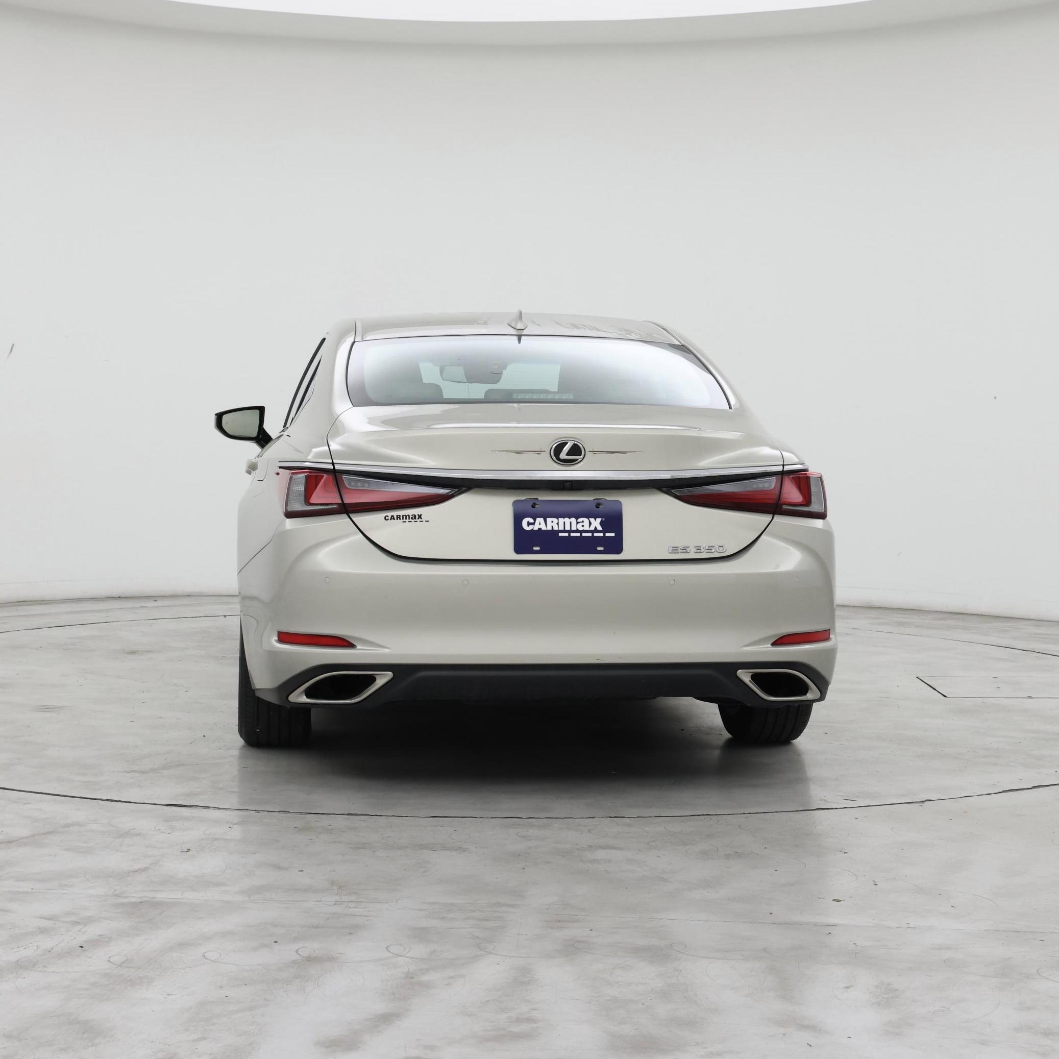 Thumbnail: 2019 Lexus ES - 6