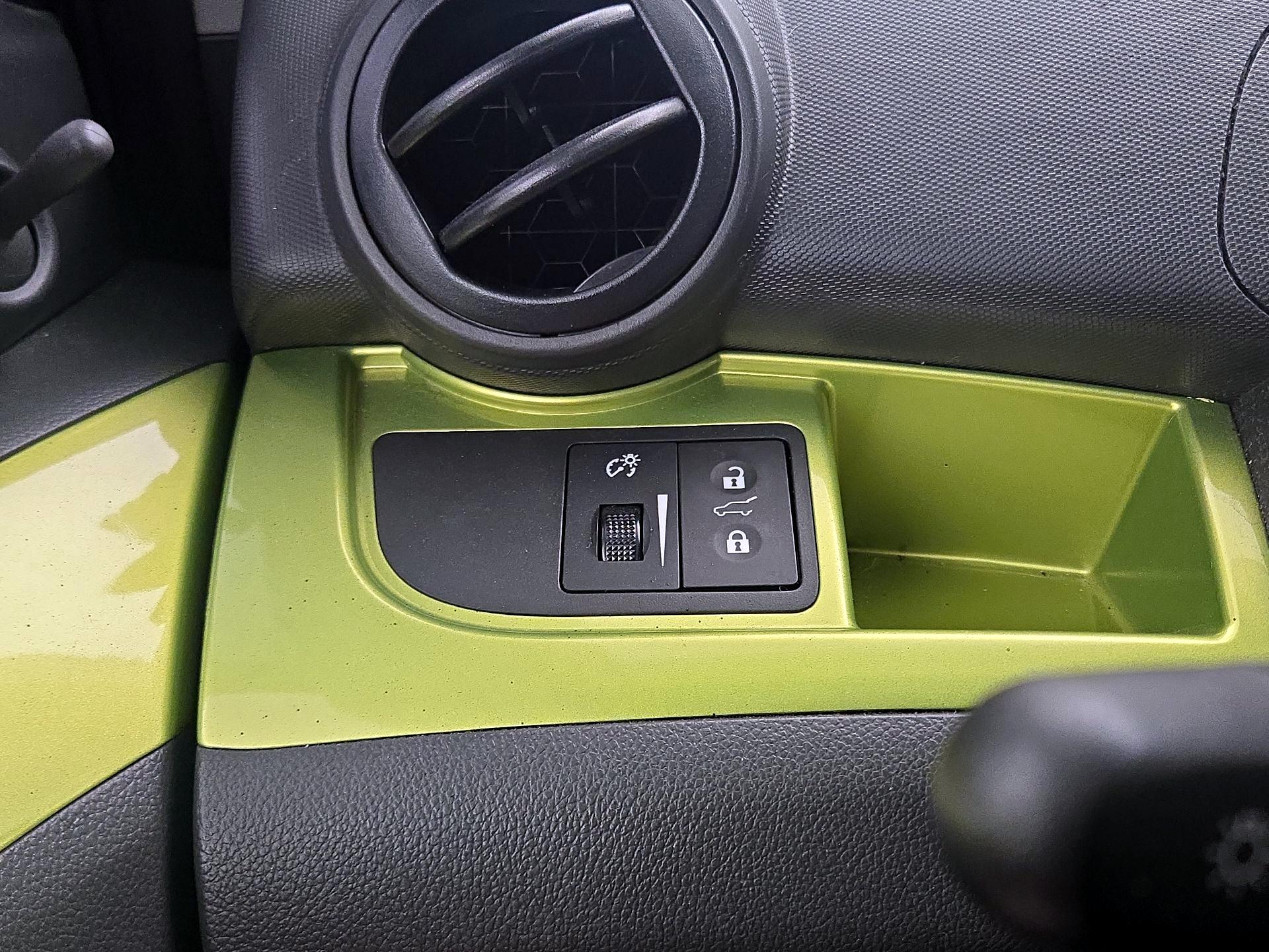 Thumbnail: 2013 Chevrolet Spark - 13