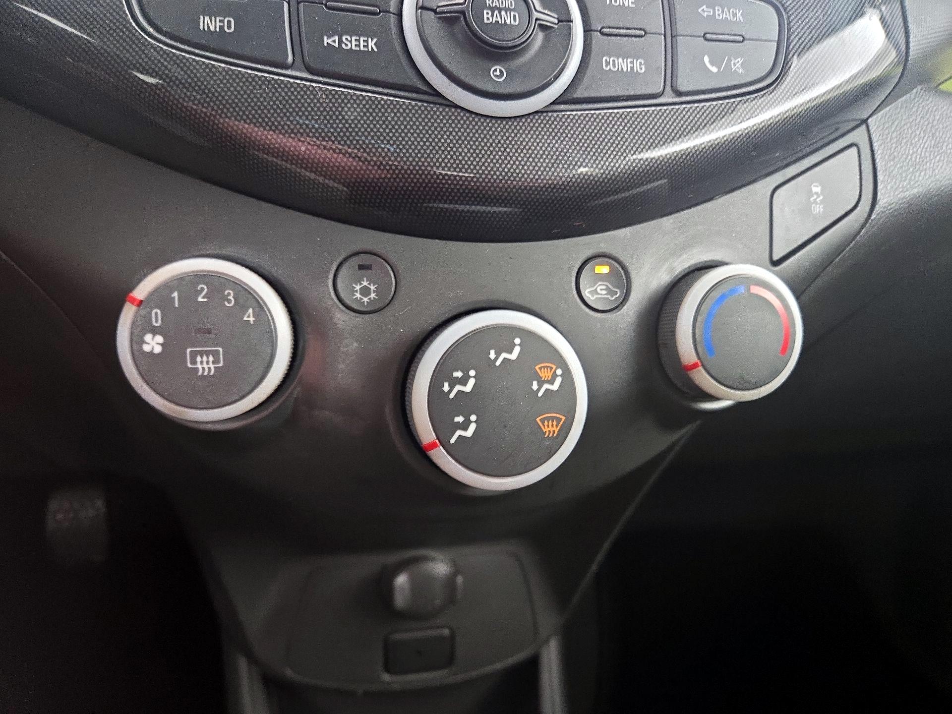 Thumbnail: 2013 Chevrolet Spark - 15