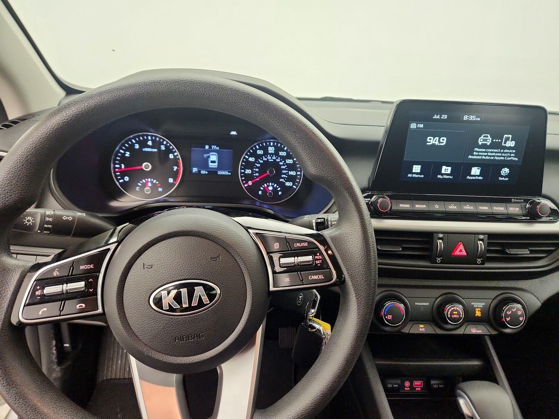 Thumbnail: 2021 Kia Forte - 9