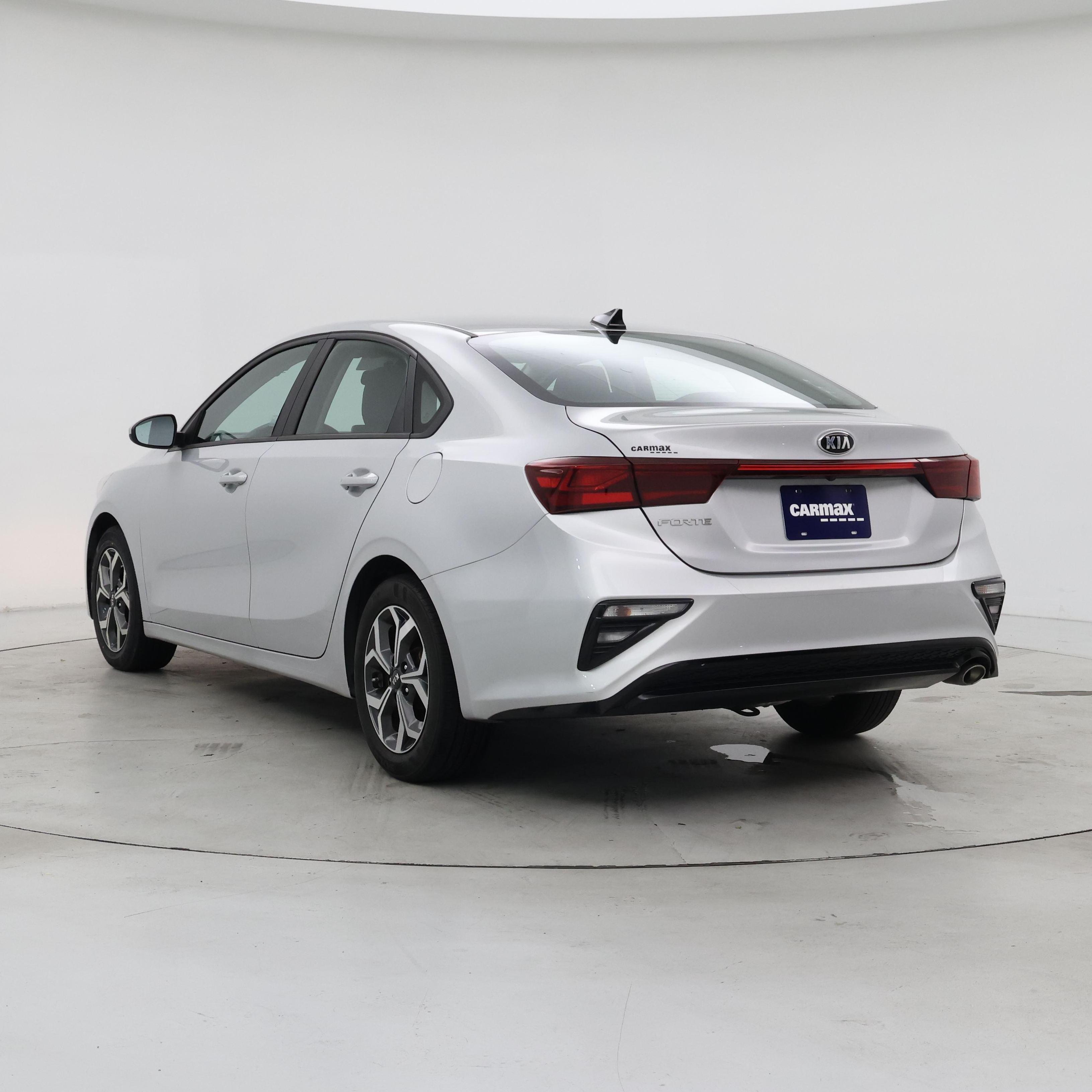 Thumbnail: 2021 Kia Forte - 2