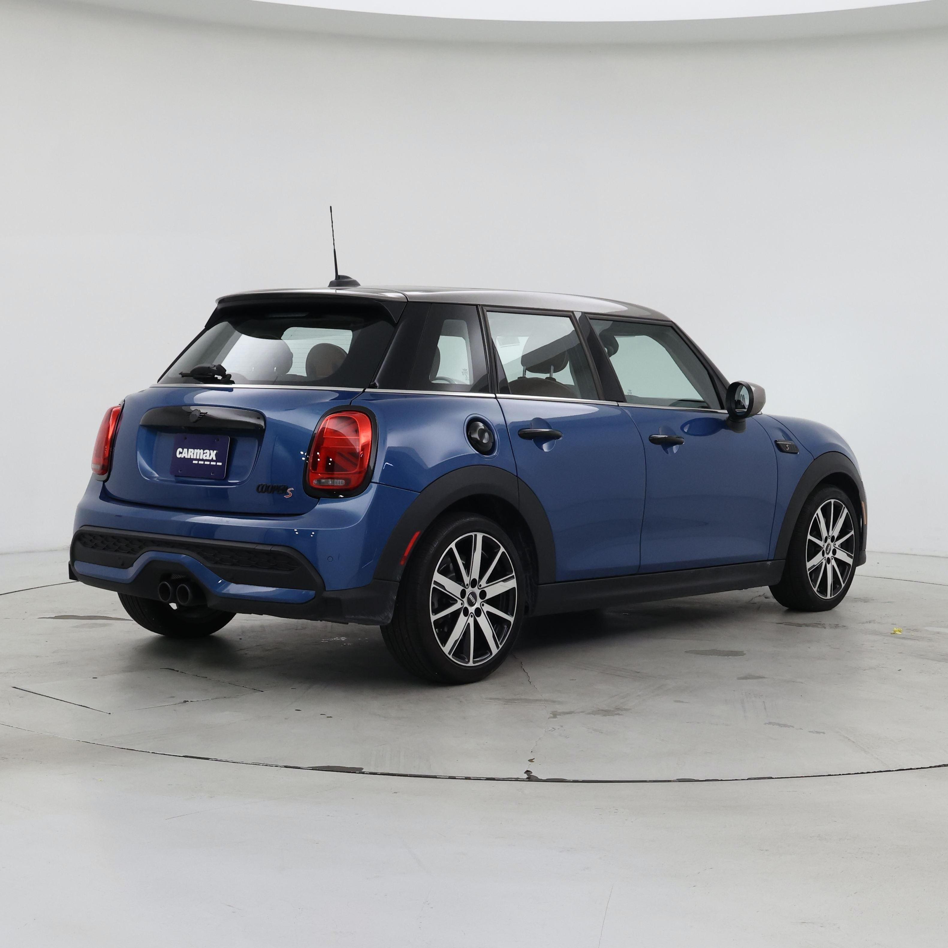 Thumbnail: 2023 MINI Cooper Hardtop - 8