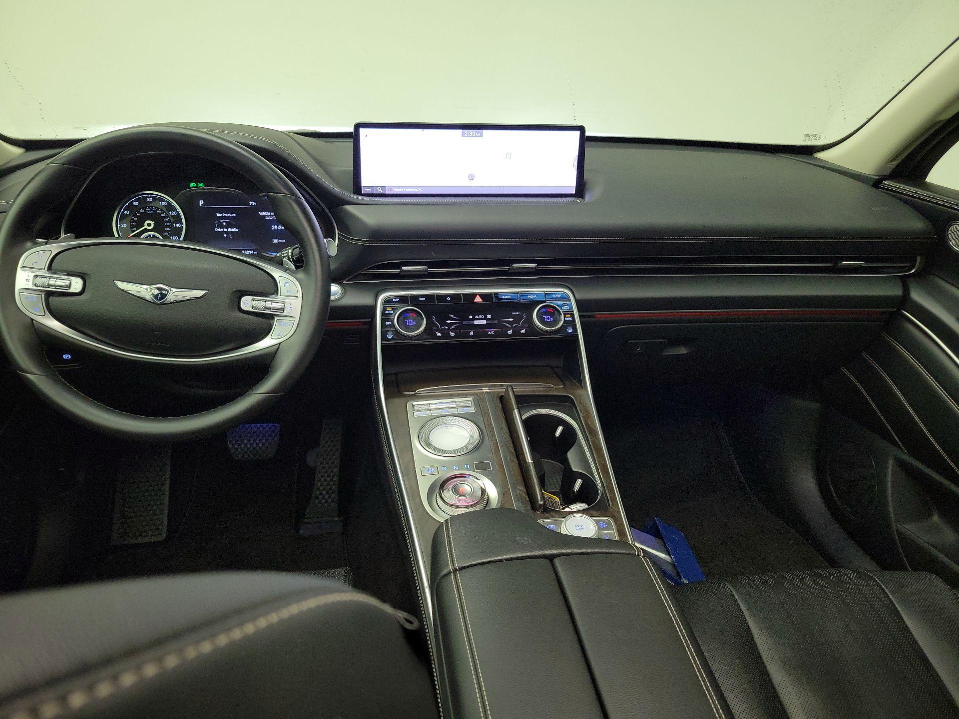 Thumbnail: 2021 Genesis GV80 - 9