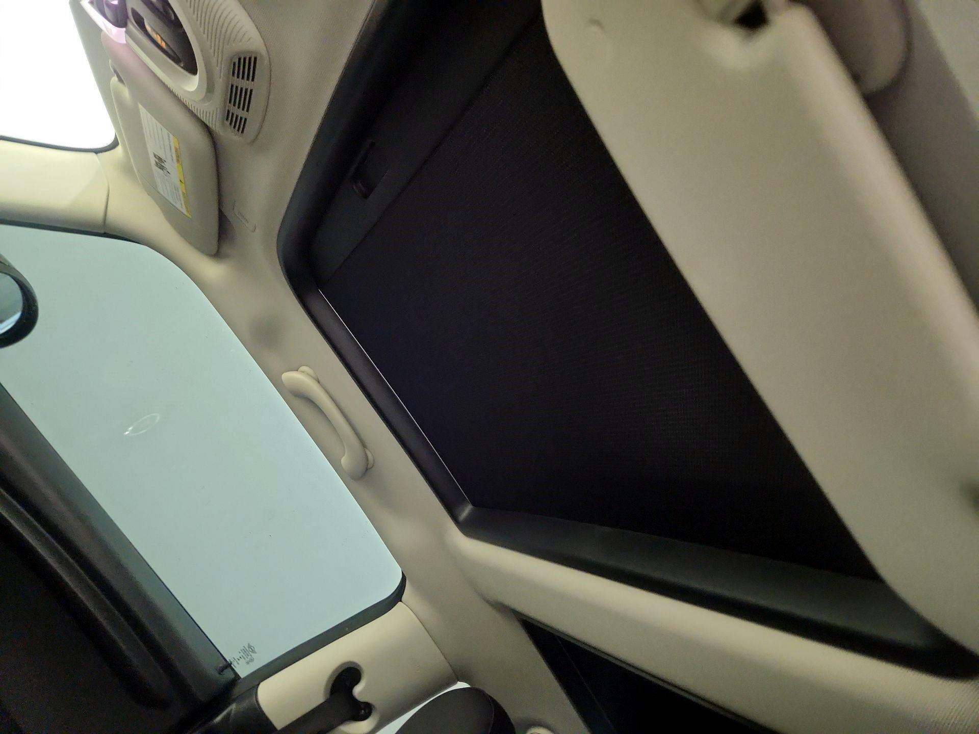 Thumbnail: 2020 MINI Cooper Hardtop - 18