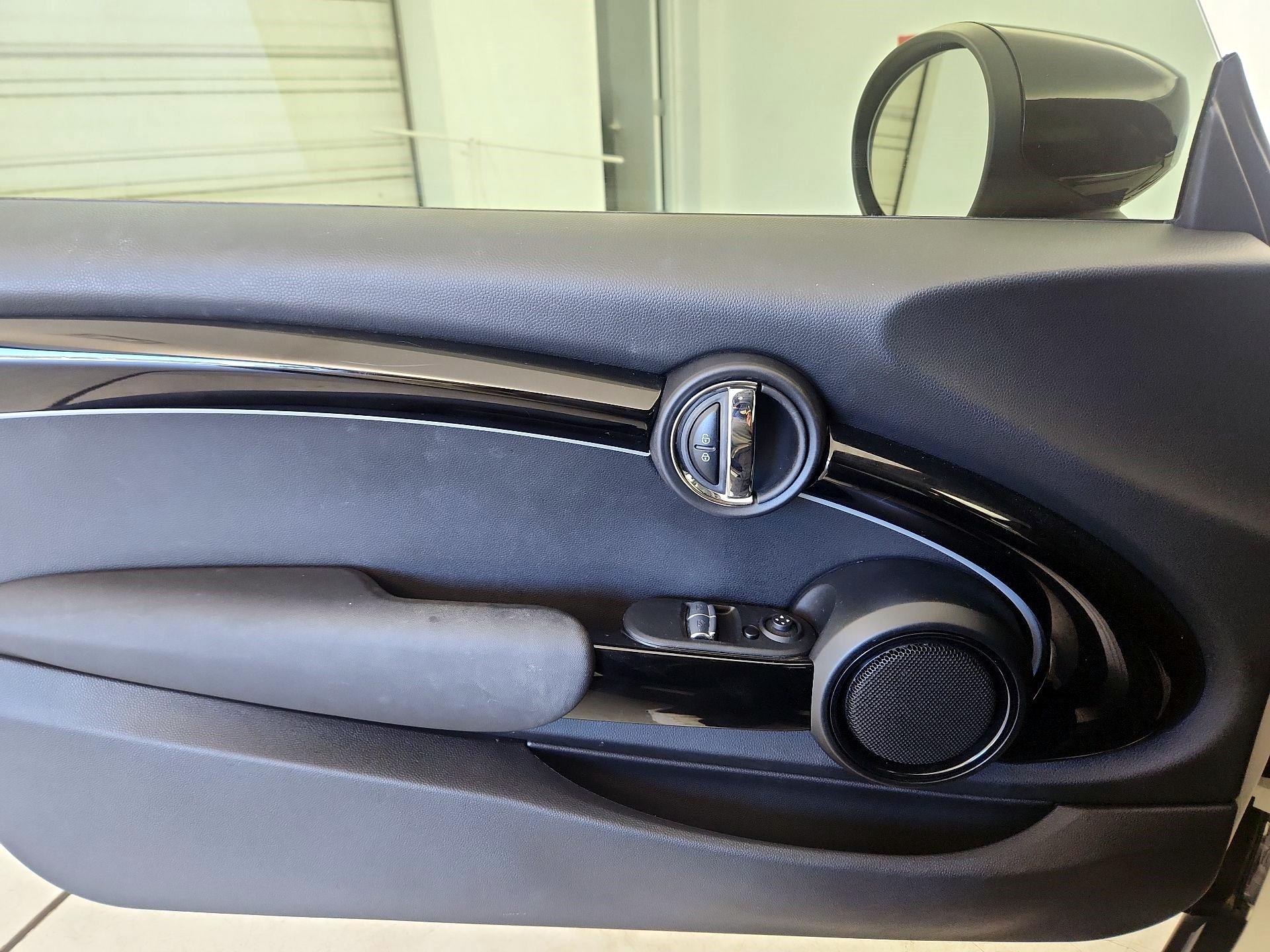 Thumbnail: 2023 MINI Cooper Hardtop - 10