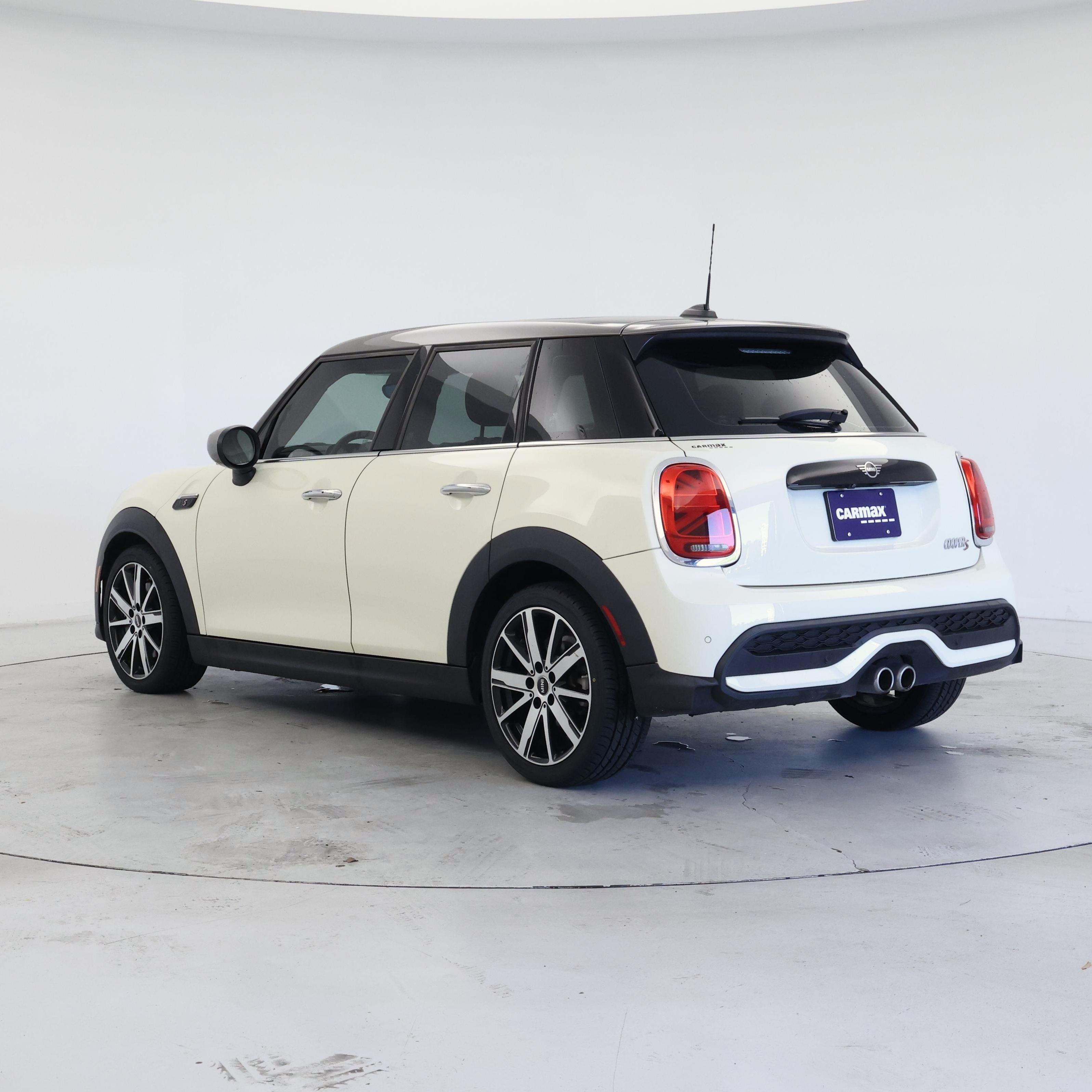 Thumbnail: 2023 MINI Cooper Hardtop - 2