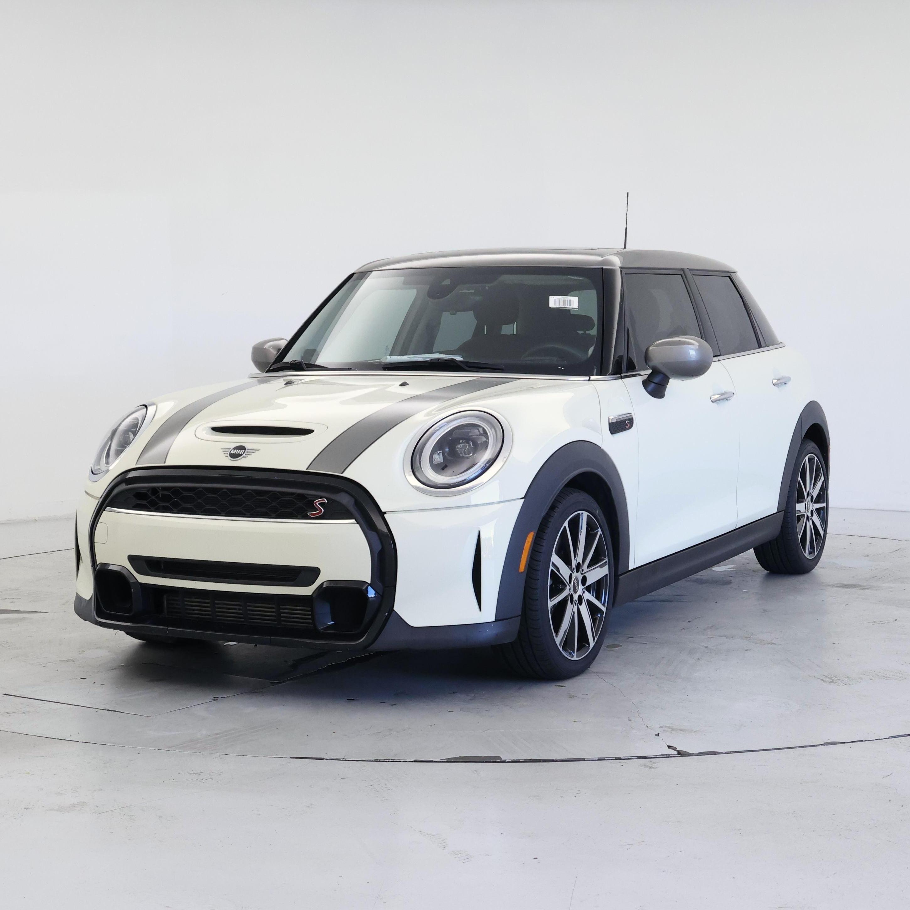Thumbnail: 2023 MINI Cooper Hardtop - 4