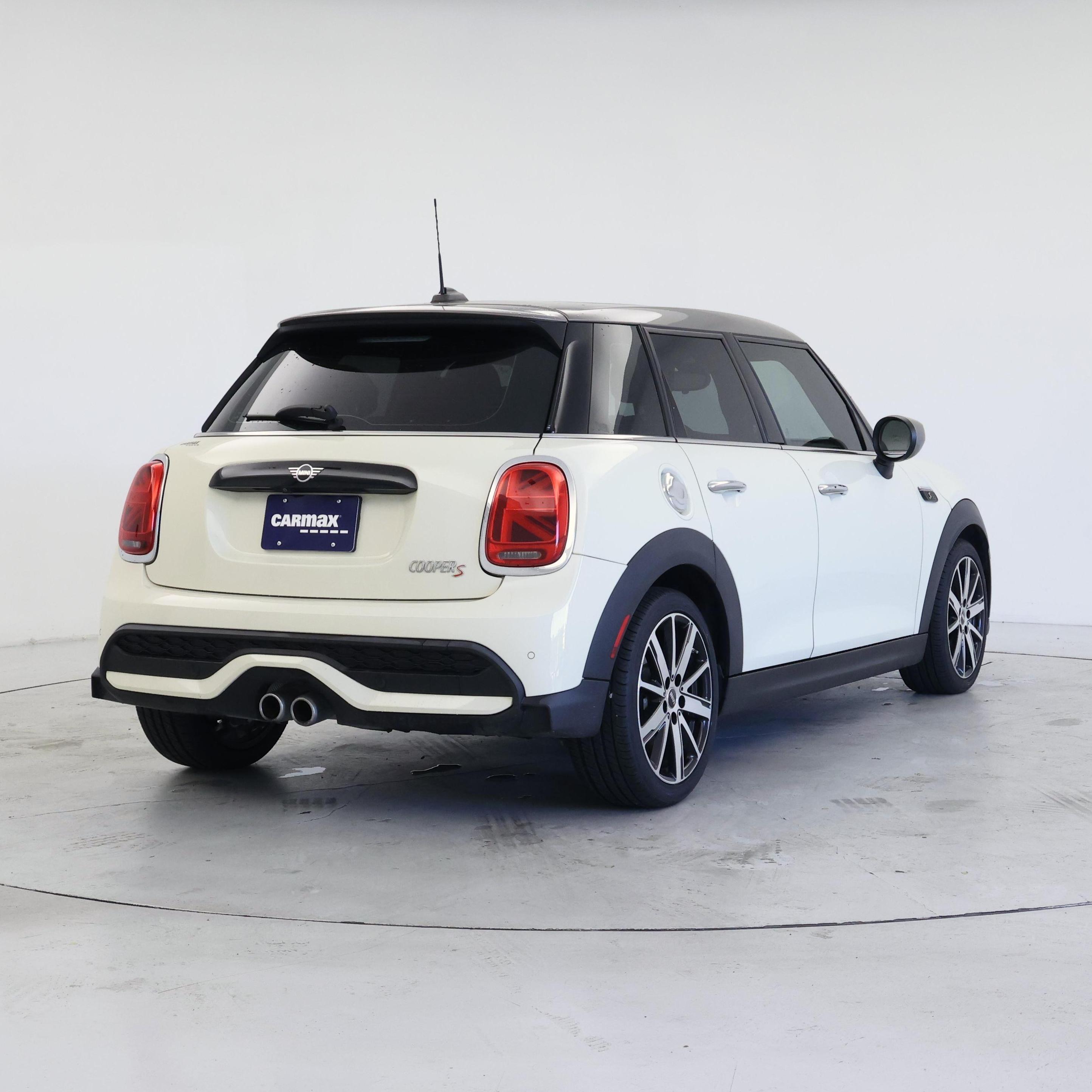 Thumbnail: 2023 MINI Cooper Hardtop - 8
