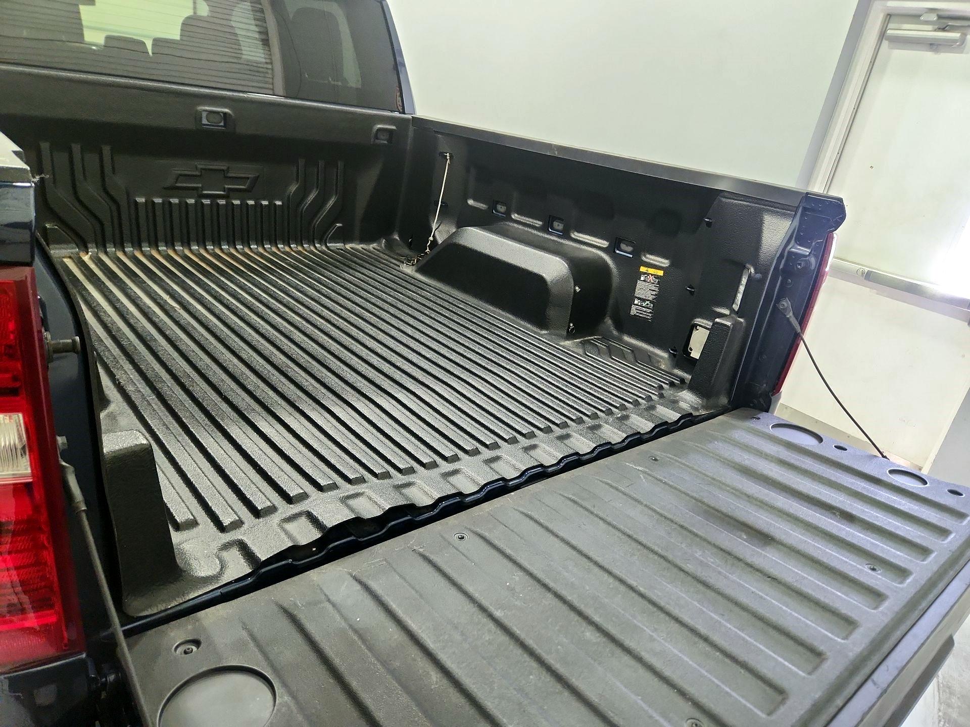 Thumbnail: 2022 Chevrolet Silverado 1500 - 20