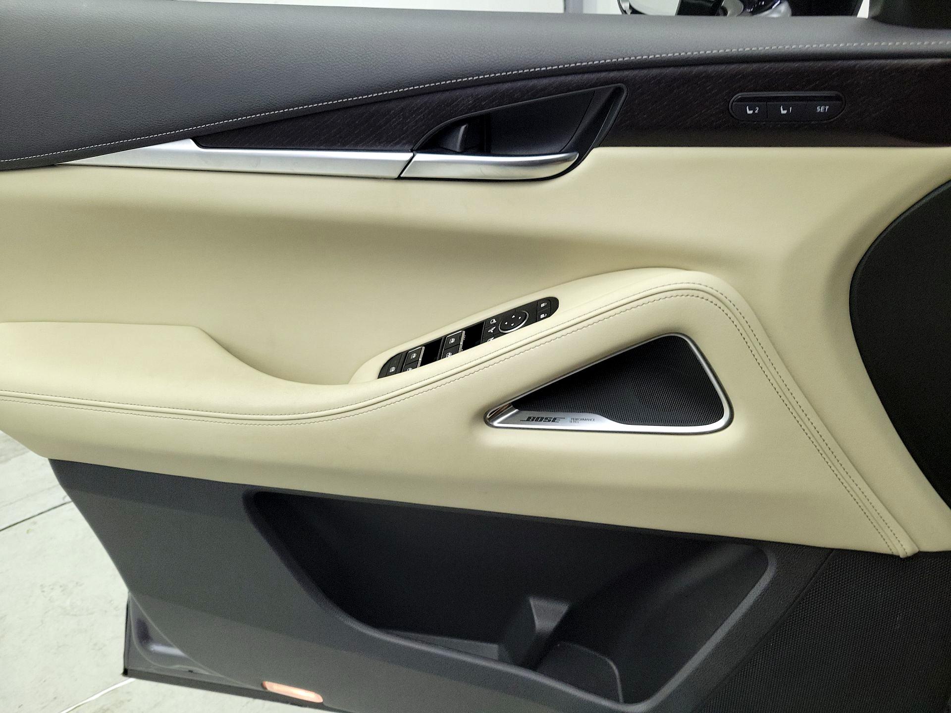 Thumbnail: 2022 INFINITI QX60 - 12