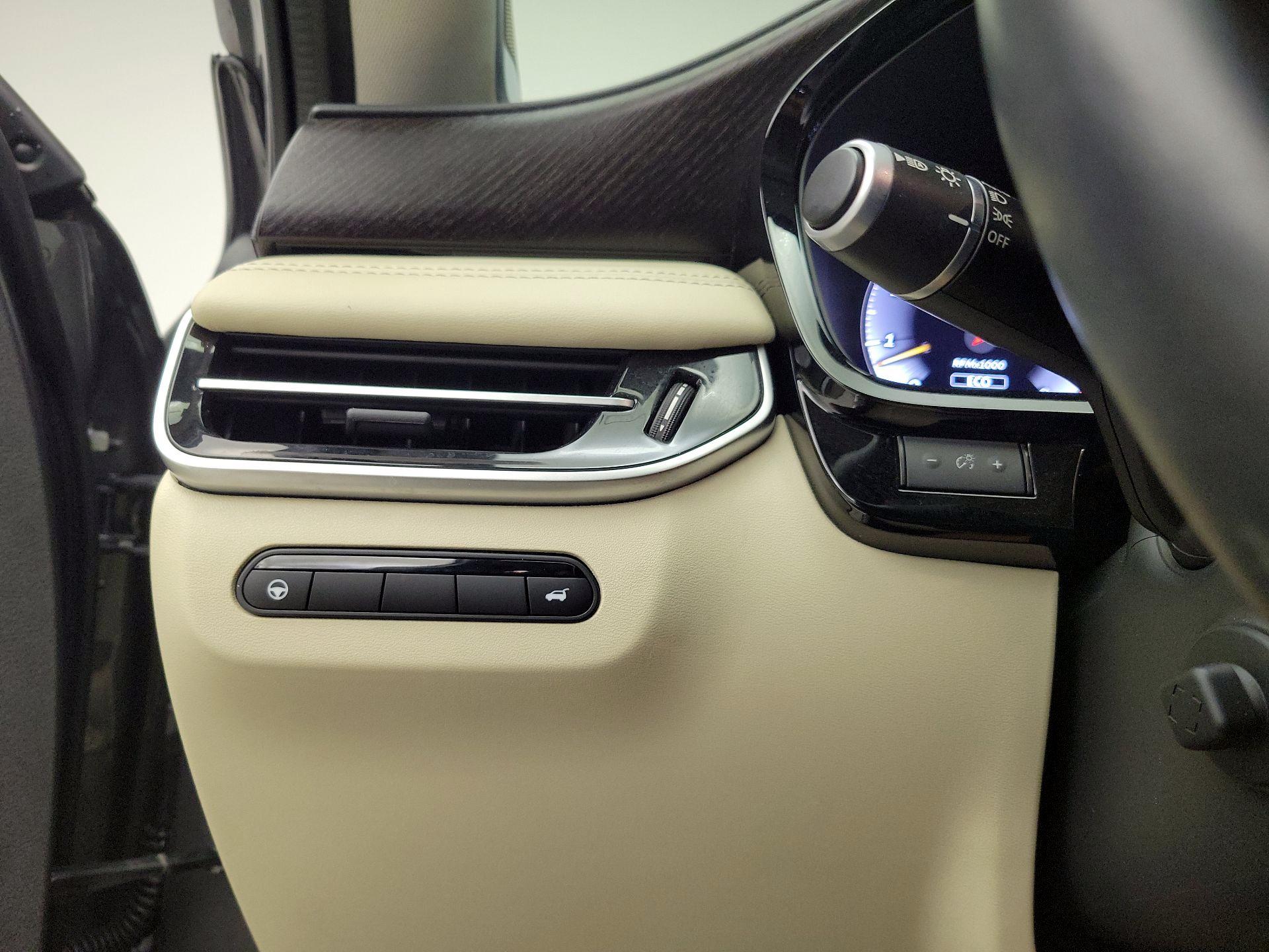 Thumbnail: 2022 INFINITI QX60 - 13