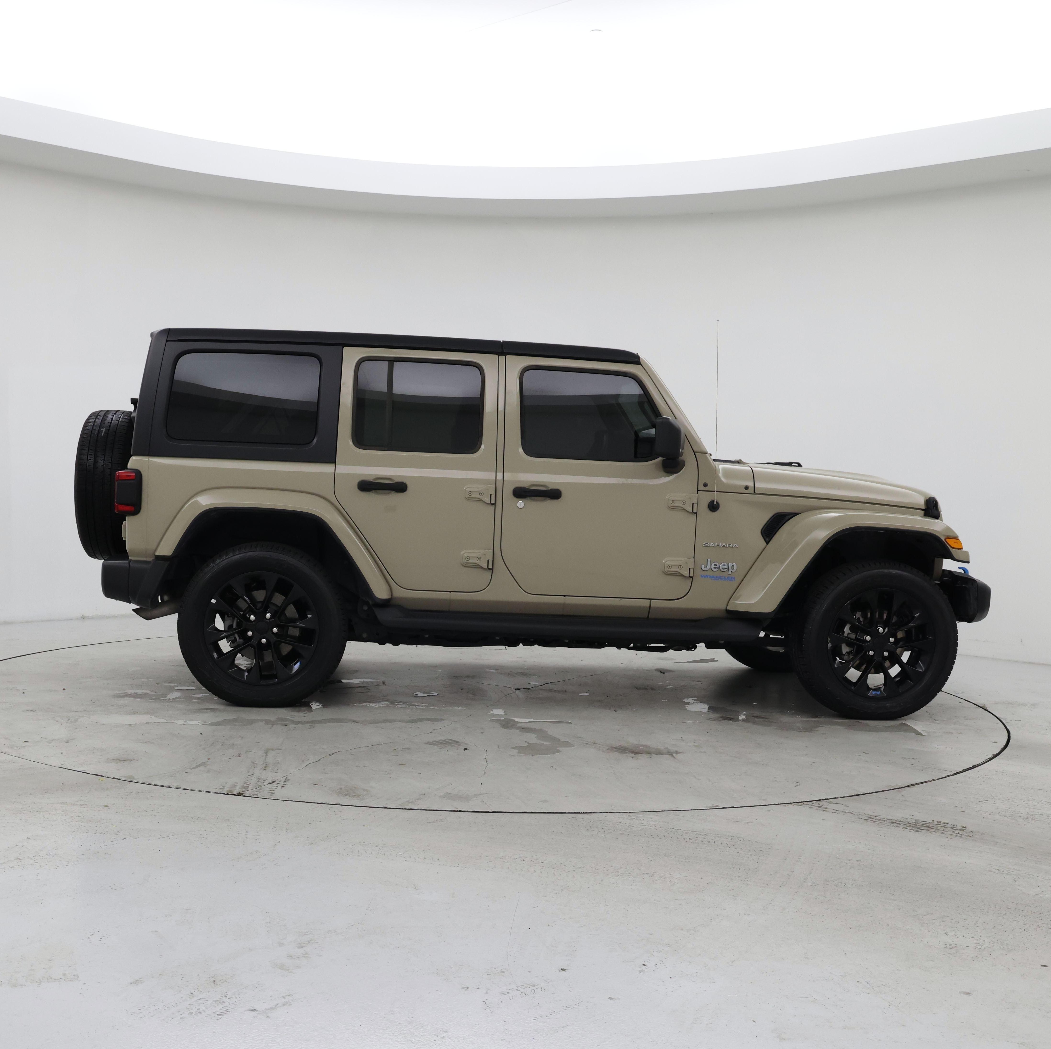 Thumbnail: 2022 Jeep Wrangler - 7