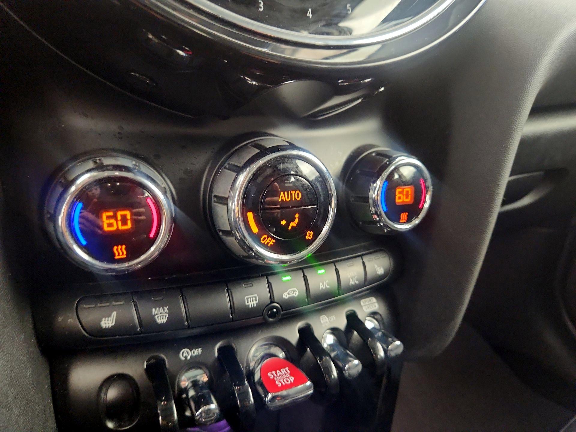 Thumbnail: 2023 MINI Cooper Hardtop - 16