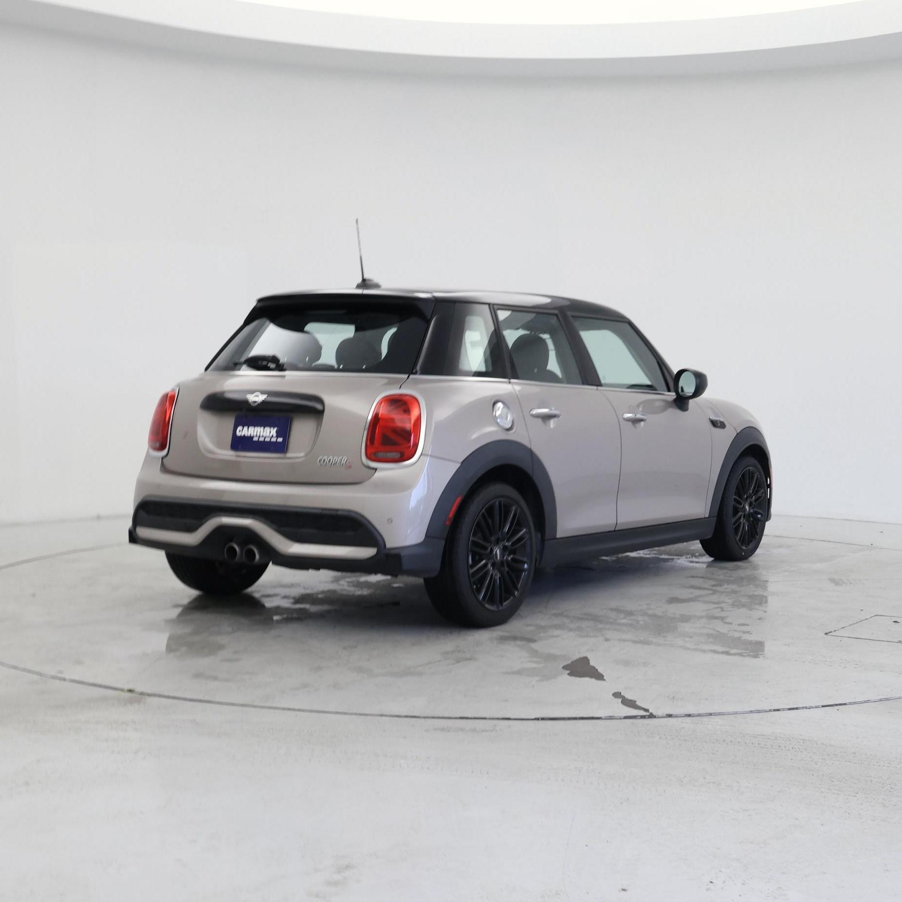 Thumbnail: 2023 MINI Cooper Hardtop - 8