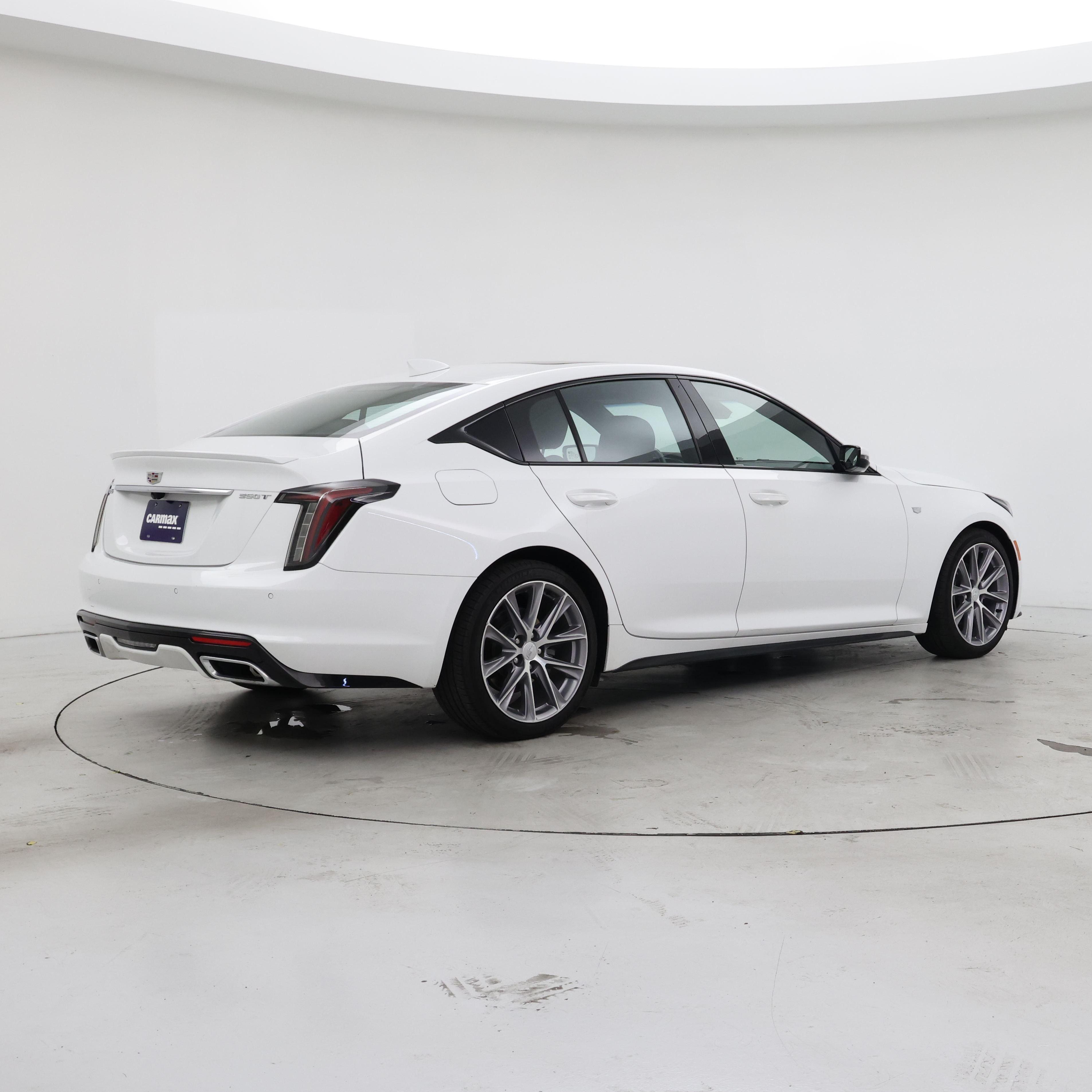 Thumbnail: 2023 Cadillac CT5 - 2
