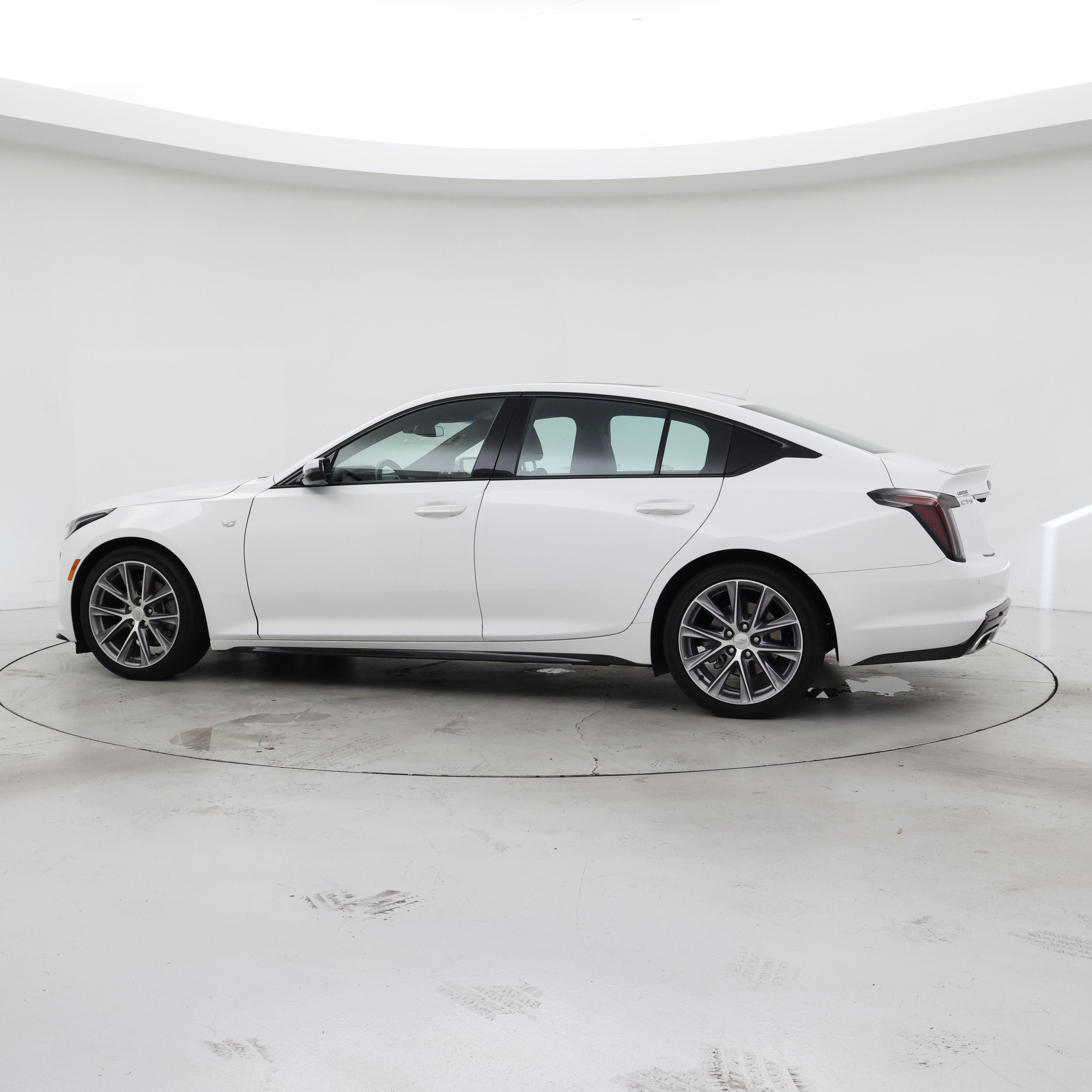 Thumbnail: 2023 Cadillac CT5 - 4