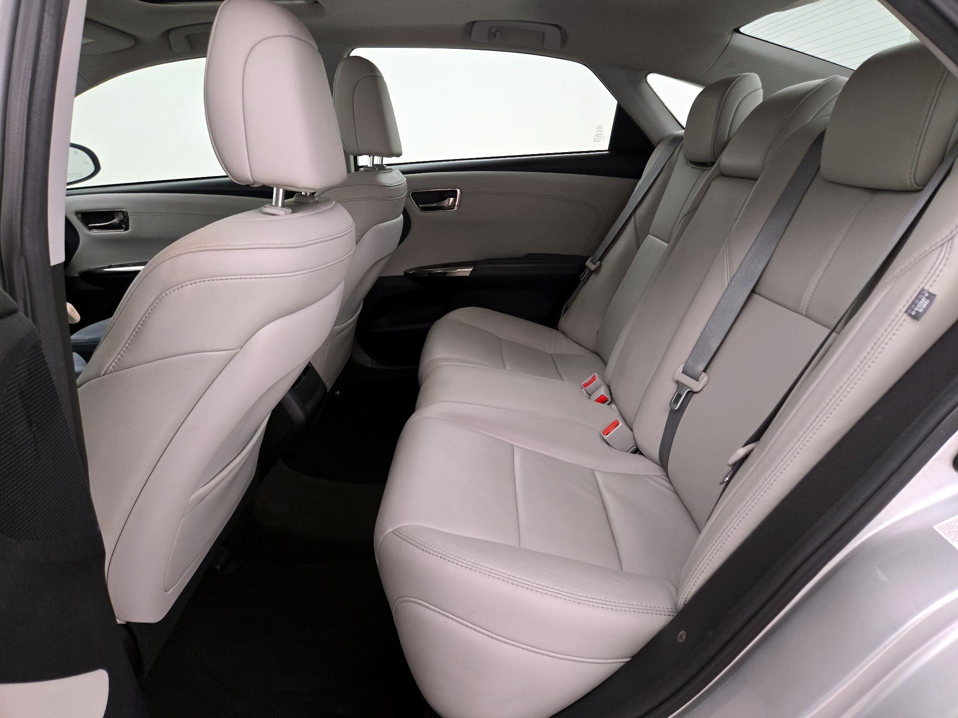 Thumbnail: 2013 Toyota Avalon - 20