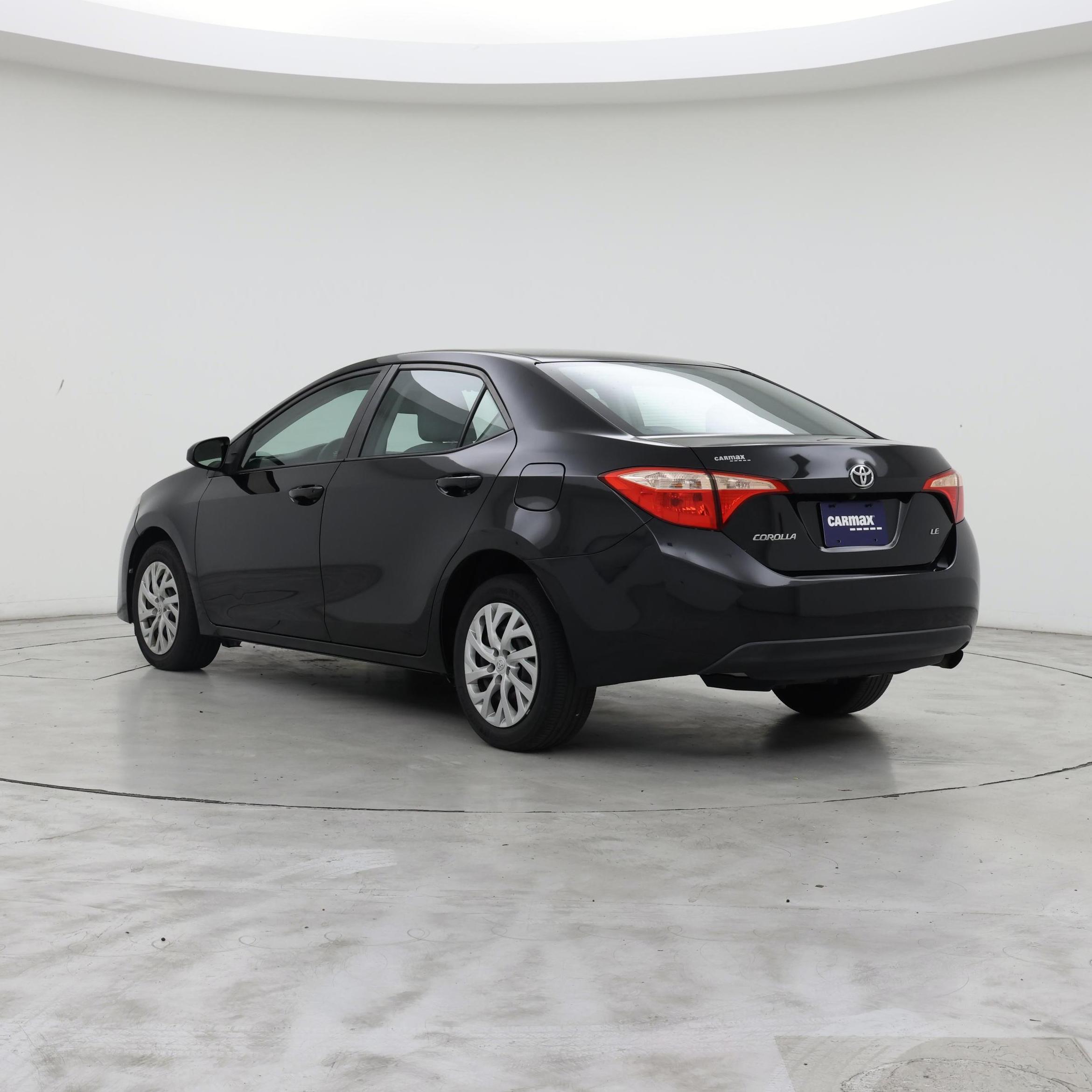 Thumbnail: 2017 Toyota Corolla - 2