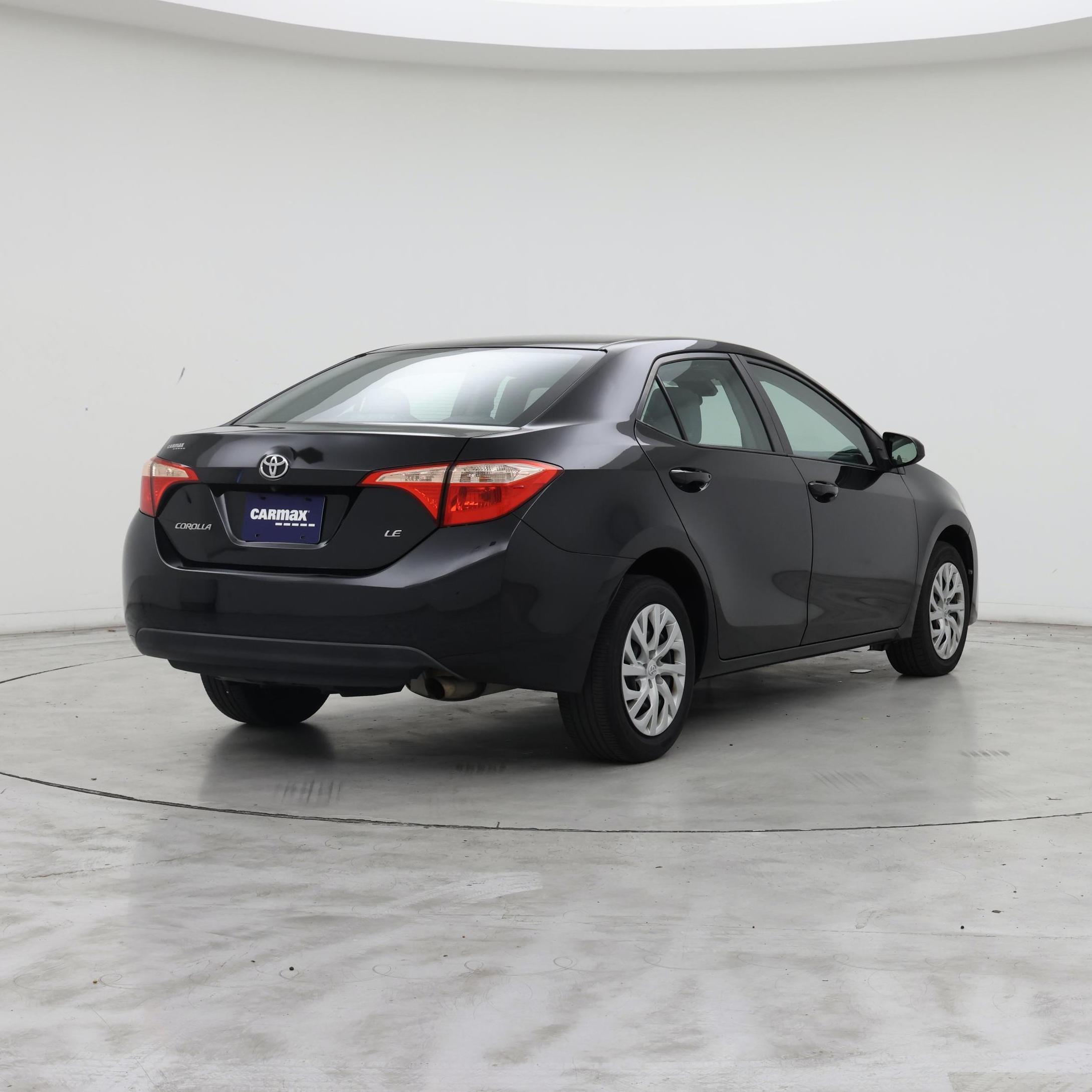 Thumbnail: 2017 Toyota Corolla - 8