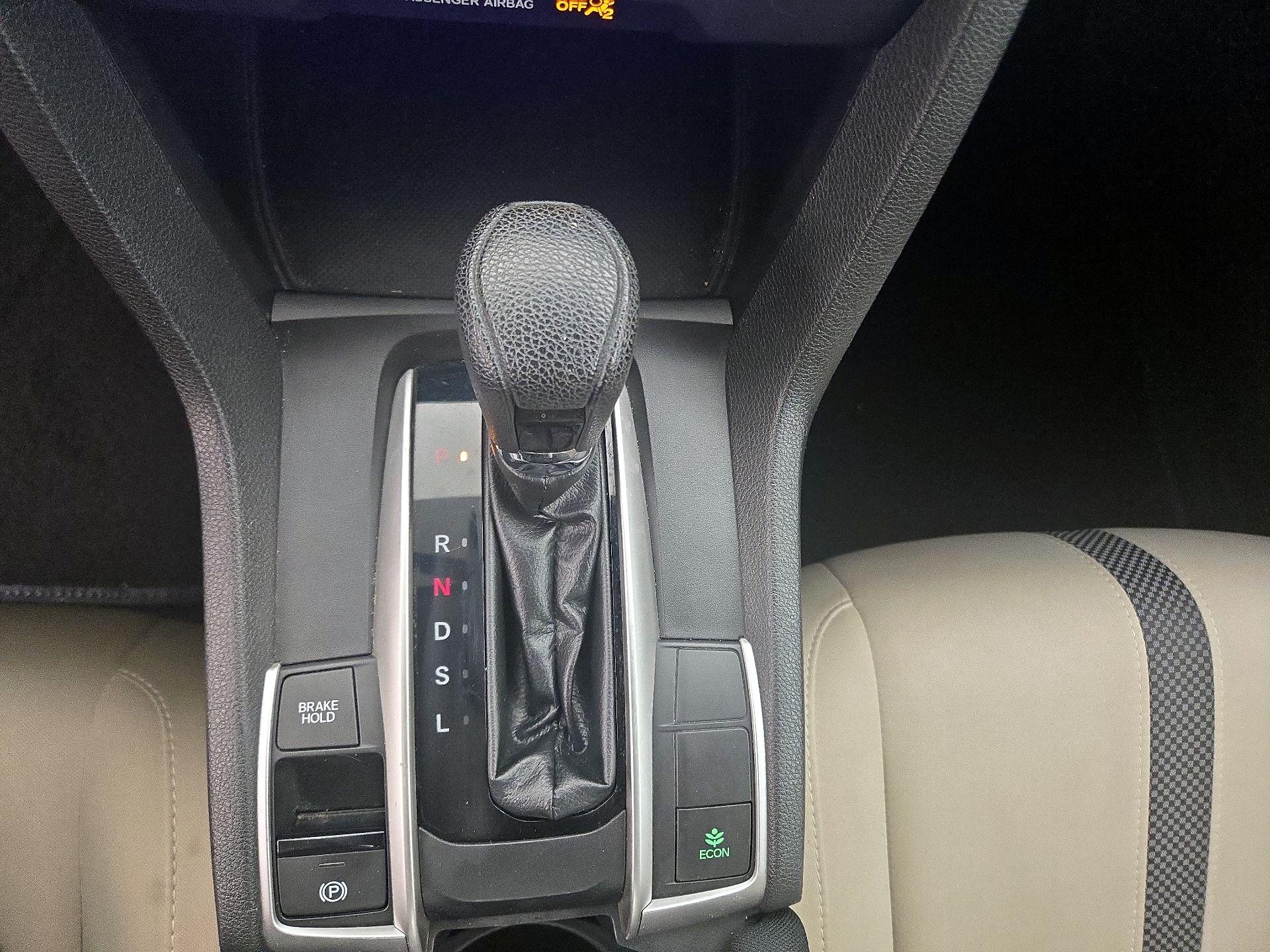 Thumbnail: 2019 Honda Civic - 17