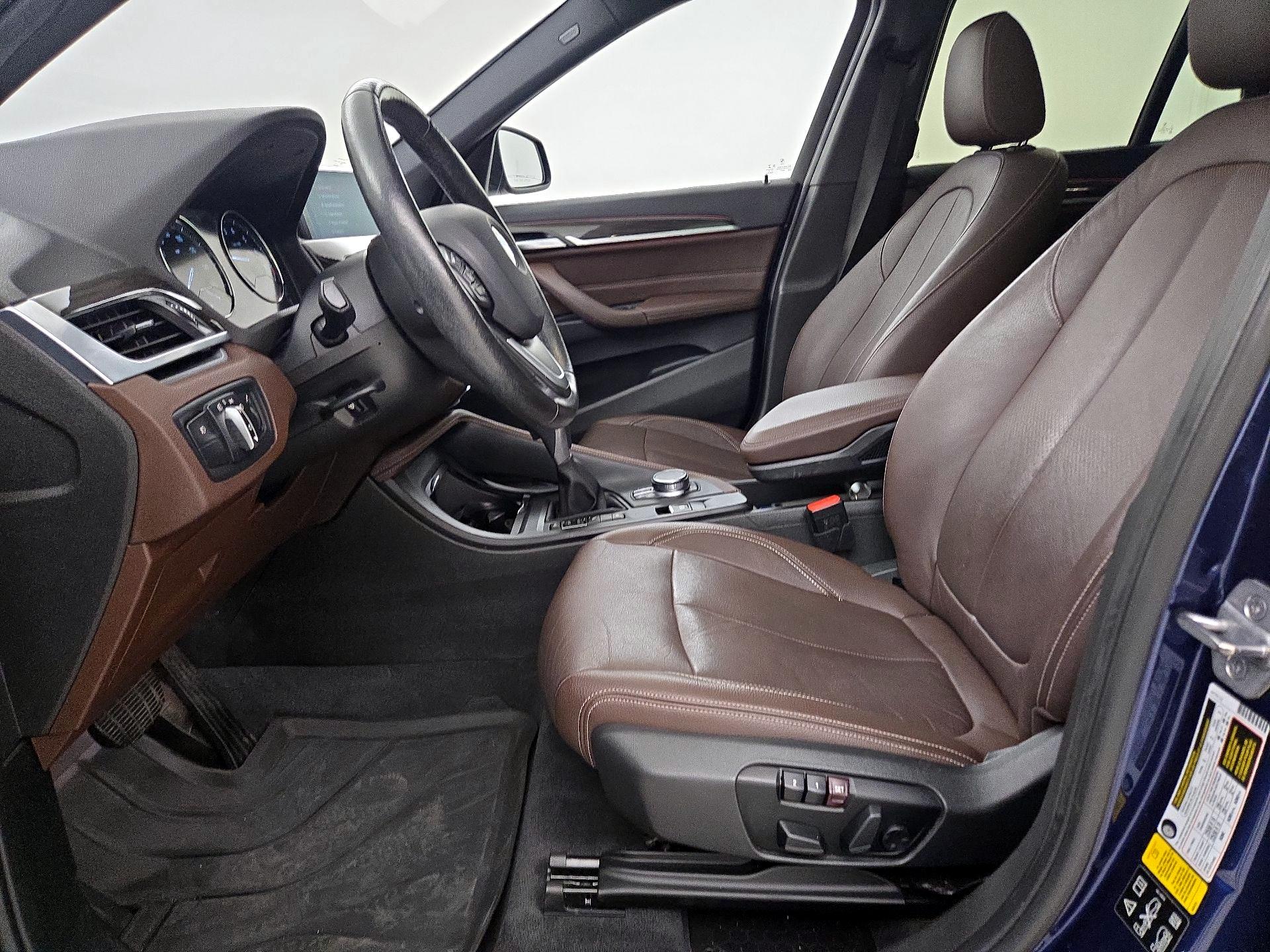 Thumbnail: 2018 BMW X1 - 9