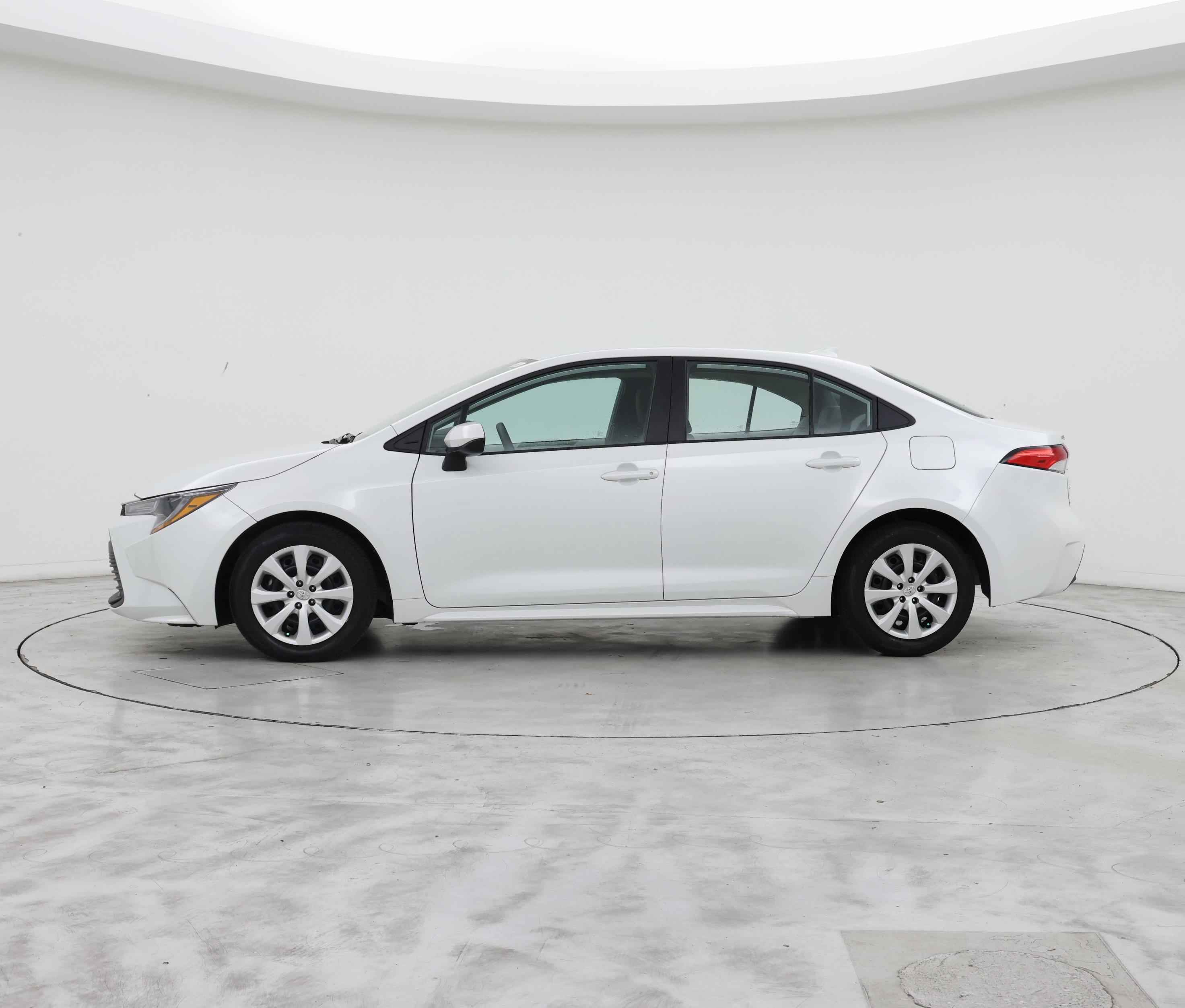 Thumbnail: 2024 Toyota Corolla - 3