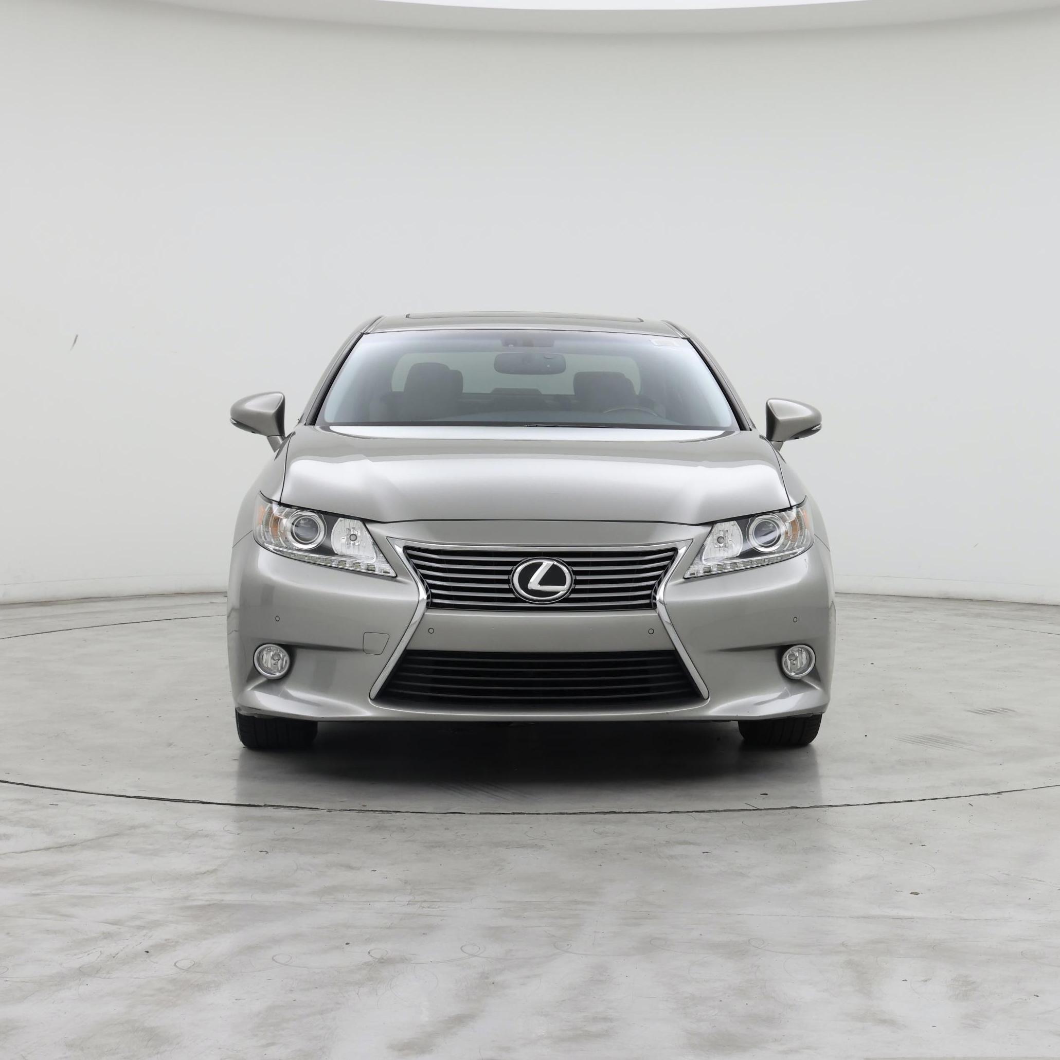 Thumbnail: 2015 Lexus ES - 5